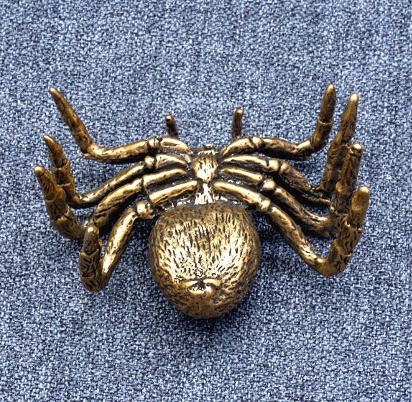 مجسمه برنزی عنکبوت باستانی چینی برای خوش شانسی، دکوری مینیاتوری برای خانه و کلکسیون مجسمه برنزی عنکبوت باستانی چینی برای خوش شانسی، دکوری مینیاتوری برای خانه و کلکسیون