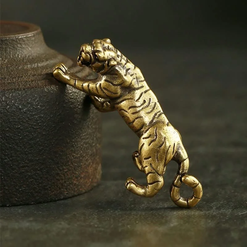 مجسمه های تزئینی ببر طلایی عتیقه مسی، لوازم دکوری منزل، زیورآلات حیوانات برنجی قدیمی، تزئینات میز، مجسمه های کلکسیونی، وسایل تزئینی منزل مجسمه های تزئینی ببر طلایی عتیقه مسی، لوازم دکوری منزل، زیورآلات حیوانات برنجی قدیمی، تزئینات میز، مجسمه های کلکسیونی، وسایل تزئینی منزل