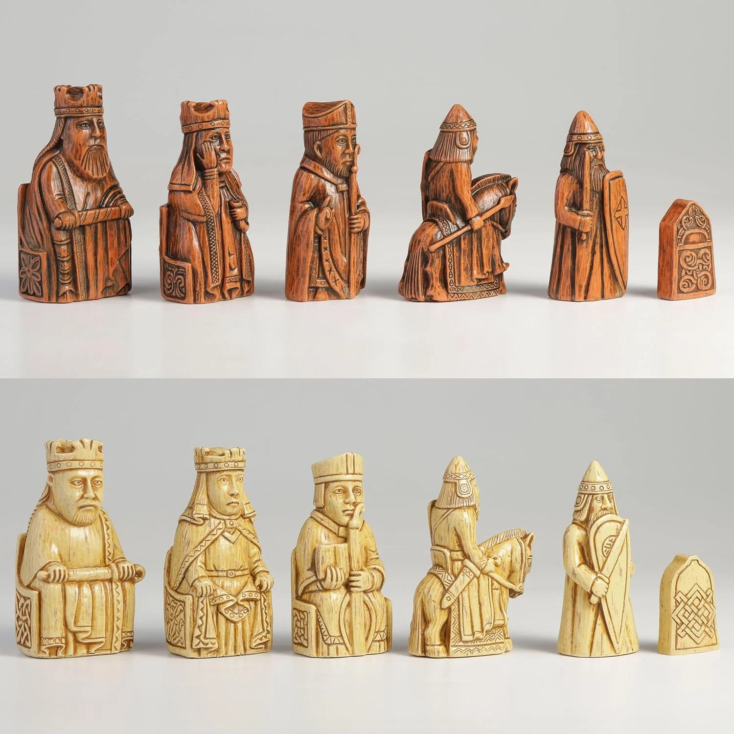 مجموعه مهره های شطرنج جزیره لوئیس، طراحی ورونیز، 3 1/2 اینچ، رزین، رنگ آمیزی شده با دست، کلکسیونی، رنگ زنگاری و سفید عتیقه، بدون صفحه شطرنج