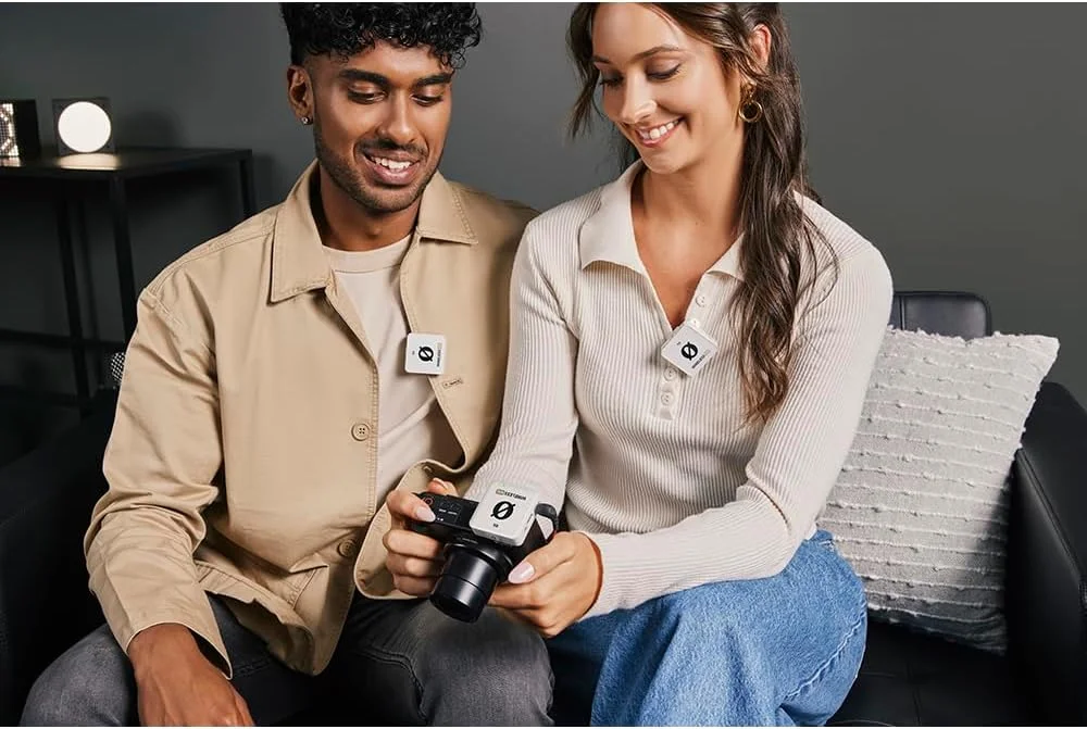 ست دوتایی میکروفون بیسیم فوقالعاده فشرده RØDE Wireless ME با میکروفونهای داخلی، فناوری GainAssist و برد 100 متری برای فیلمسازی، مصاحبهها و تولید محتوا (سفید) ست دوتایی میکروفون بیسیم فوقالعاده فشرده RØDE Wireless ME با میکروفونهای داخلی، فناوری GainAssist و برد 100 متری برای فیلمسازی، مصاحبهها و تولید محتوا (سفید)