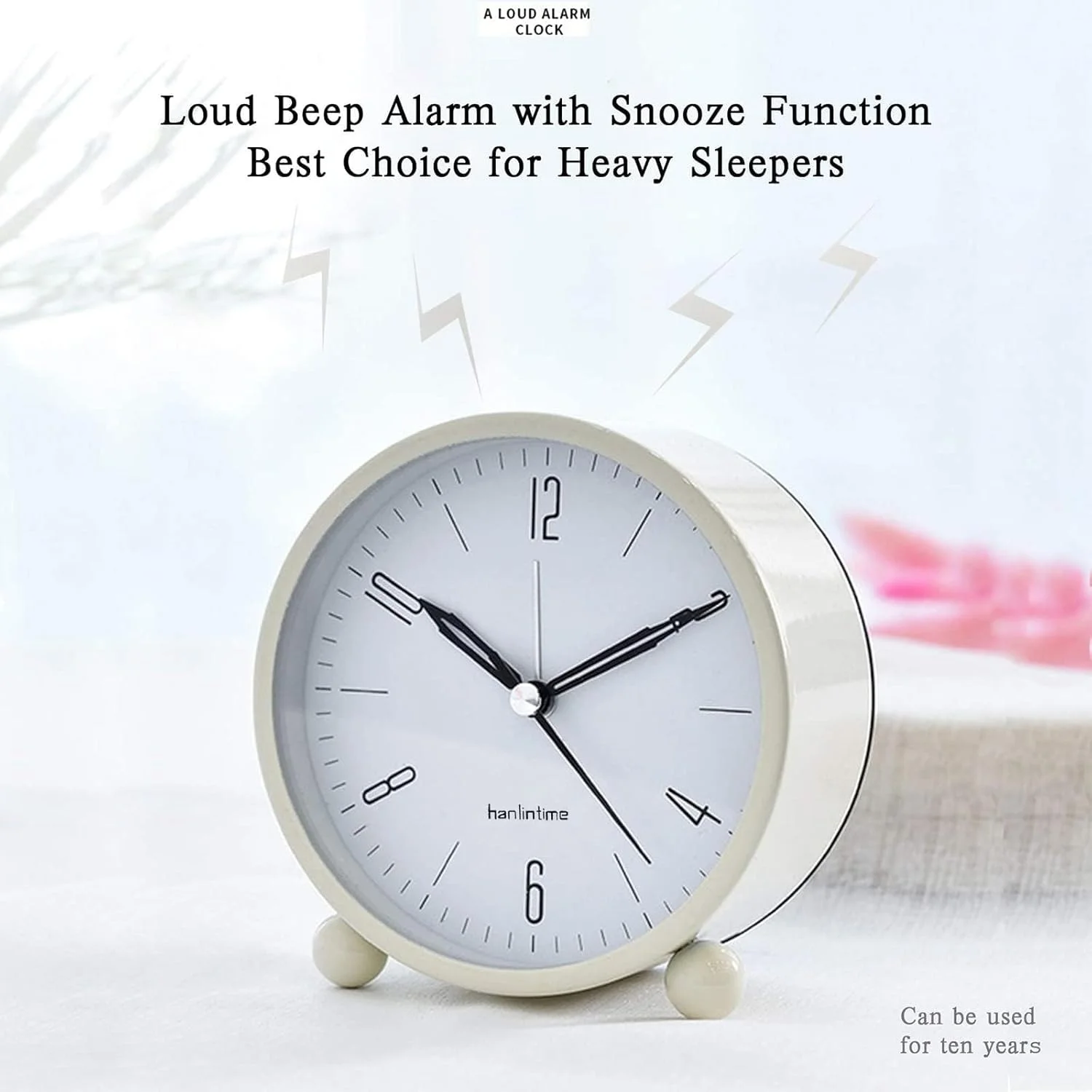 ساعت زنگ دار بی صدا، ساعت کوچک 4 اینچی فوق العاده بی صدا بدون تیک تاک با چراغ شب، ساعت زنگ دار آنالوگ، ساعت رومیزی آنالوگ با باتری برای کنار تخت خواب، میز، قفسه، تنظیم آسان (بژ)