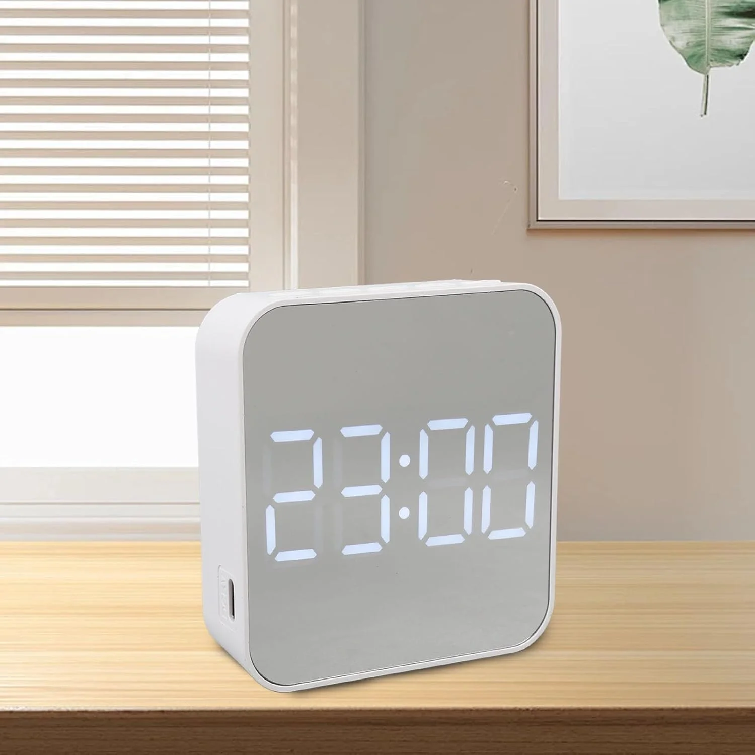 ساعت زنگ دار دیجیتال، ساعت LED کنار تختی، حالت 2گانه آخر هفته و روزهای هفته، با تاریخ، 12/24 ساعته، دما، حالت شب، ساعت زنگ دار رومیزی مینیمالیستی با منبع تغذیه USB/باتری (سفید) ساعت زنگ دار دیجیتال، ساعت LED کنار تختی، حالت 2گانه آخر هفته و روزهای هفته، با تاریخ، 12/24 ساعته، دما، حالت شب، ساعت زنگ دار رومیزی مینیمالیستی با منبع تغذیه USB/باتری (سفید)