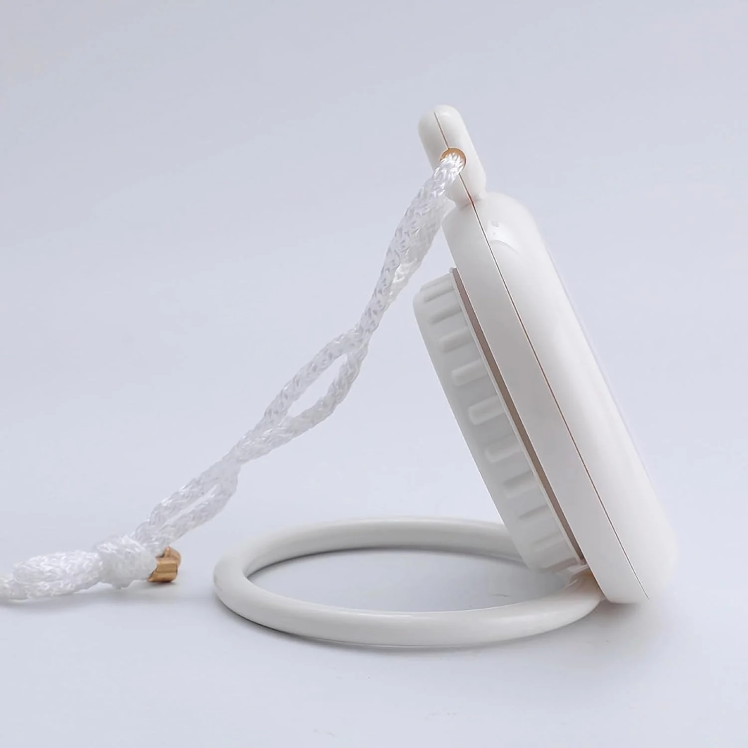 ساعت ضد آب حمام Lancoon، دیجیتال بی صدا با طراحی بند و پایه دایره ای، دو منظوره آویز و رومیزی، مناسب برای حمام، اتاق خواب، آشپزخانه، اتاق نشیمن ساعت ضد آب حمام Lancoon، دیجیتال بی صدا با طراحی بند و پایه دایره ای، دو منظوره آویز و رومیزی، مناسب برای حمام، اتاق خواب، آشپزخانه، اتاق نشیمن