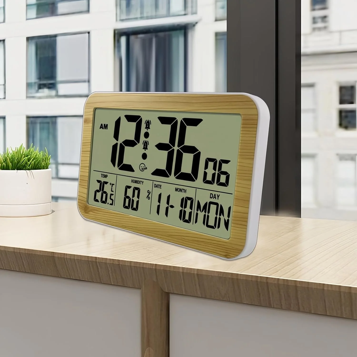 ساعت زنگ دار دیجیتال Lancoon با قابلیت تعویق زنگ، صفحه نمایش بزرگ LCD HD، نمایش دما و رطوبت، تاریخ و روز هفته، تغذیه با باتری، رنگ های متنوع برای اتاق خواب و نشیمن ساعت زنگ دار دیجیتال Lancoon با قابلیت تعویق زنگ، صفحه نمایش بزرگ LCD HD، نمایش دما و رطوبت، تاریخ و روز هفته، تغذیه با باتری، رنگ های متنوع برای اتاق خواب و نشیمن