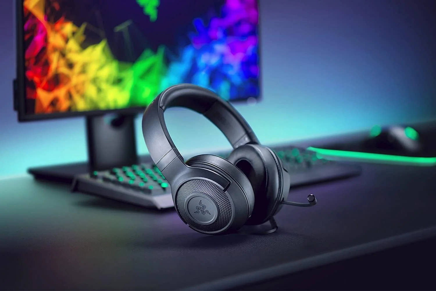 هدست گیمینگ فوق سبک Razer Kraken X Lite (بازسازی شده)، صدای فراگیر 7.1، فریم آلومینیومی، میکروفون کاردیوئید خم شو، سازگار با PC/PS4/PS5/Switch/Xbox - مشکی هدست گیمینگ فوق سبک Razer Kraken X Lite (بازسازی شده)، صدای فراگیر 7.1، فریم آلومینیومی، میکروفون کاردیوئید خم شو، سازگار با PC/PS4/PS5/Switch/Xbox - مشکی