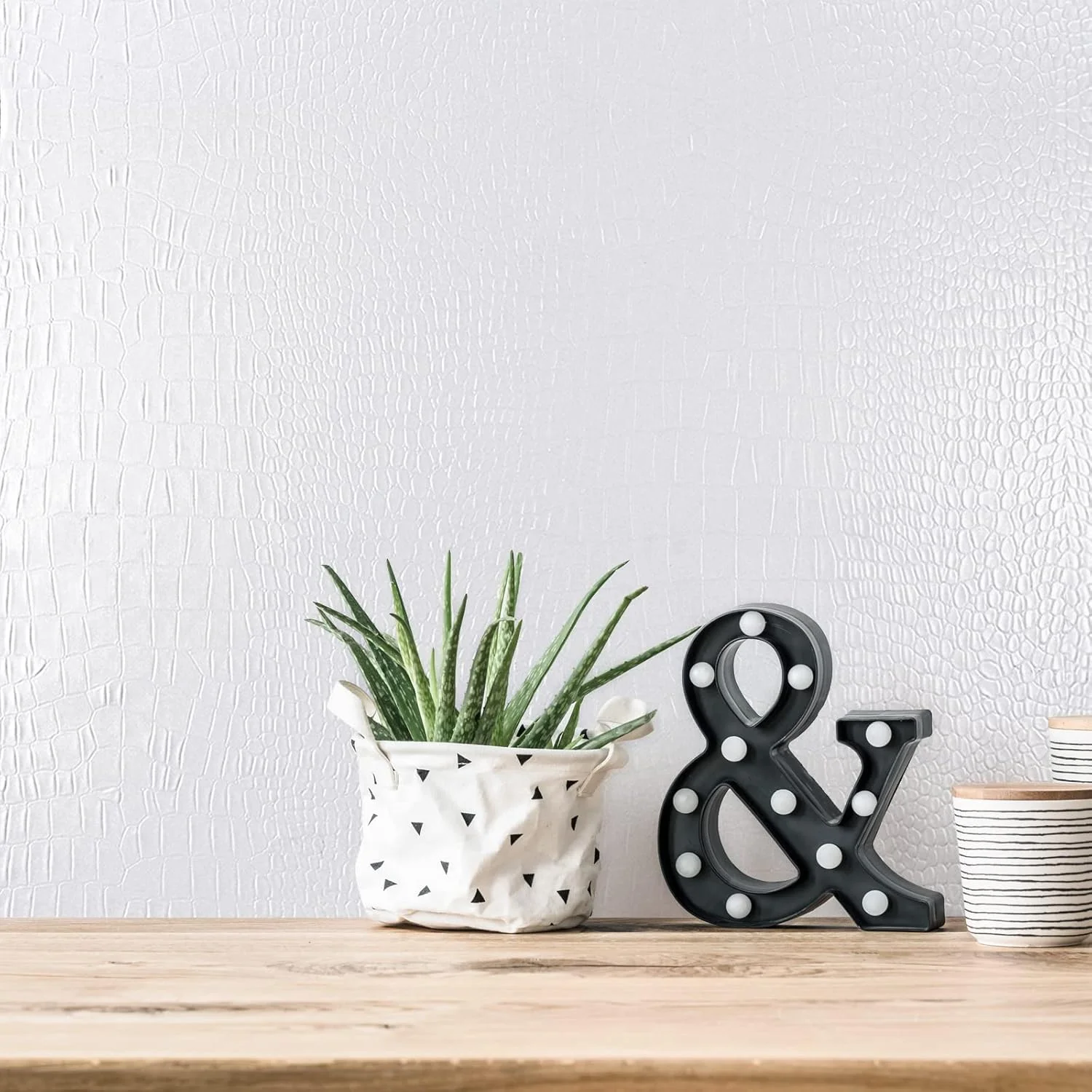 کاغذ دیواری سفید طرح چرم کروکودیل، ضد آب، خود چسب، قابل جابجایی، مناسب کابینت، اتاق خواب، کشو، کمد، تاج تخت و کانتر، 40cm×300cm