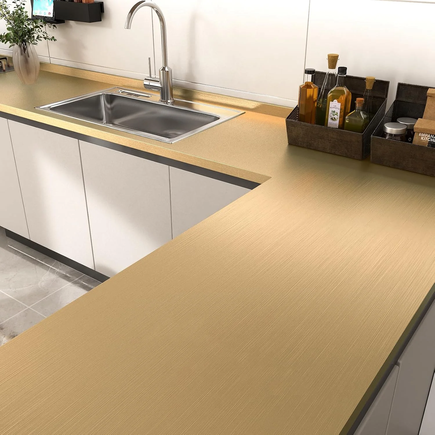 کاغذ دیواری فلزی خود چسب طلایی Wallercity، 60cmx3m، کاغذ دیواری استیل طلایی متالیک برای لوازم خانگی، روکش یخچال وینیل، کاغذ دیواری طرح فلز خش دار، مناسب برای کانتر کاغذ دیواری فلزی خود چسب طلایی Wallercity، 60cmx3m، کاغذ دیواری استیل طلایی متالیک برای لوازم خانگی، روکش یخچال وینیل، کاغذ دیواری طرح فلز خش دار، مناسب برای کانتر