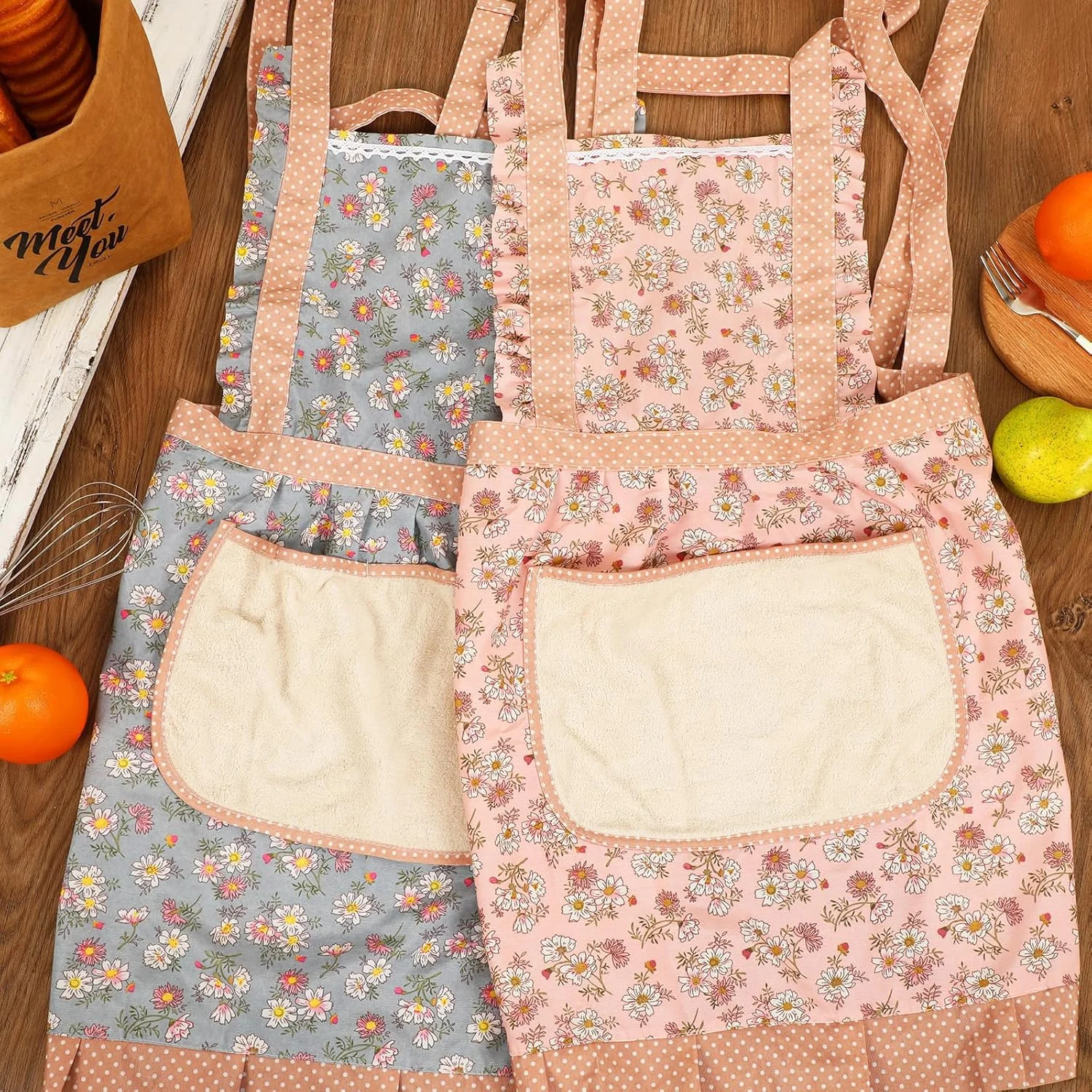 ست 2 عددی پیش بند گلدار، پیش بند نرم با بند قابل تنظیم و جیب، پیش بند آشپزی برای آقایان و بانوان، پیش بند برای آشپزی، باربیکیو، نقاشی، باغبانی، پخت و پز و رستوران ست 2 عددی پیش بند گلدار، پیش بند نرم با بند قابل تنظیم و جیب، پیش بند آشپزی برای آقایان و بانوان، پیش بند برای آشپزی، باربیکیو، نقاشی، باغبانی، پخت و پز و رستوران