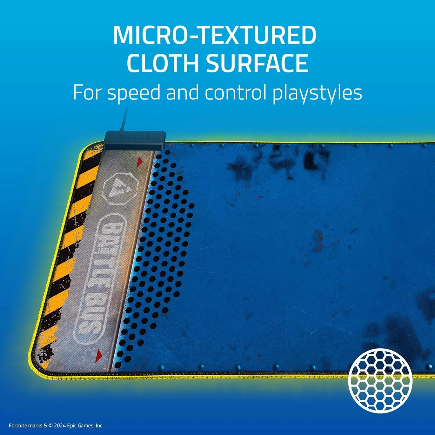 ماوس پد گیمینگ Razer Goliathus Extended Chroma: نورپردازی RGB Chroma قابل تنظیم - جنس نرم و پارچه ای - کنترل و سرعت متعادل - پایه لاستیکی ضد لغزش - نسخه ویژه