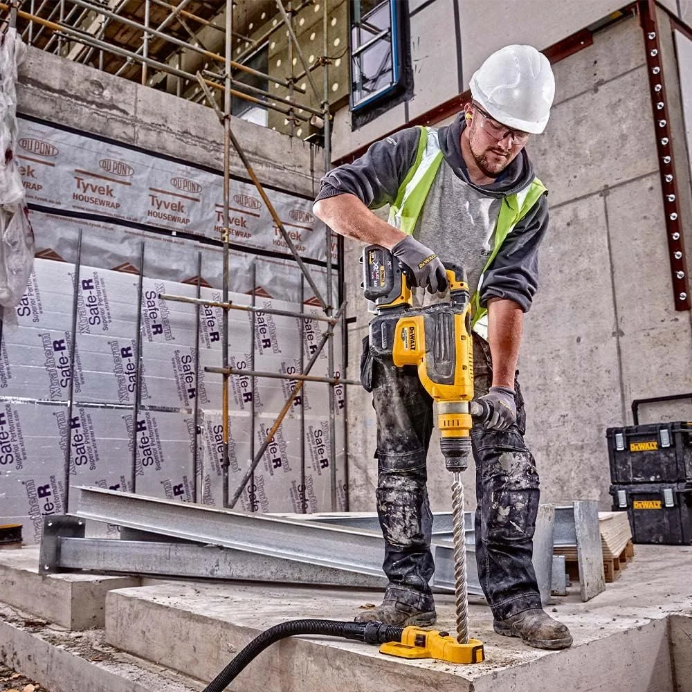 چکش تخریب 48 میلیمتری 54 ولت XR فلکس ولت SDS-Max دیوالت با باتری اضافی، زرد/مشکی، DCH733X2-GB چکش تخریب 48 میلیمتری 54 ولت XR فلکس ولت SDS-Max دیوالت با باتری اضافی، زرد/مشکی، DCH733X2-GB