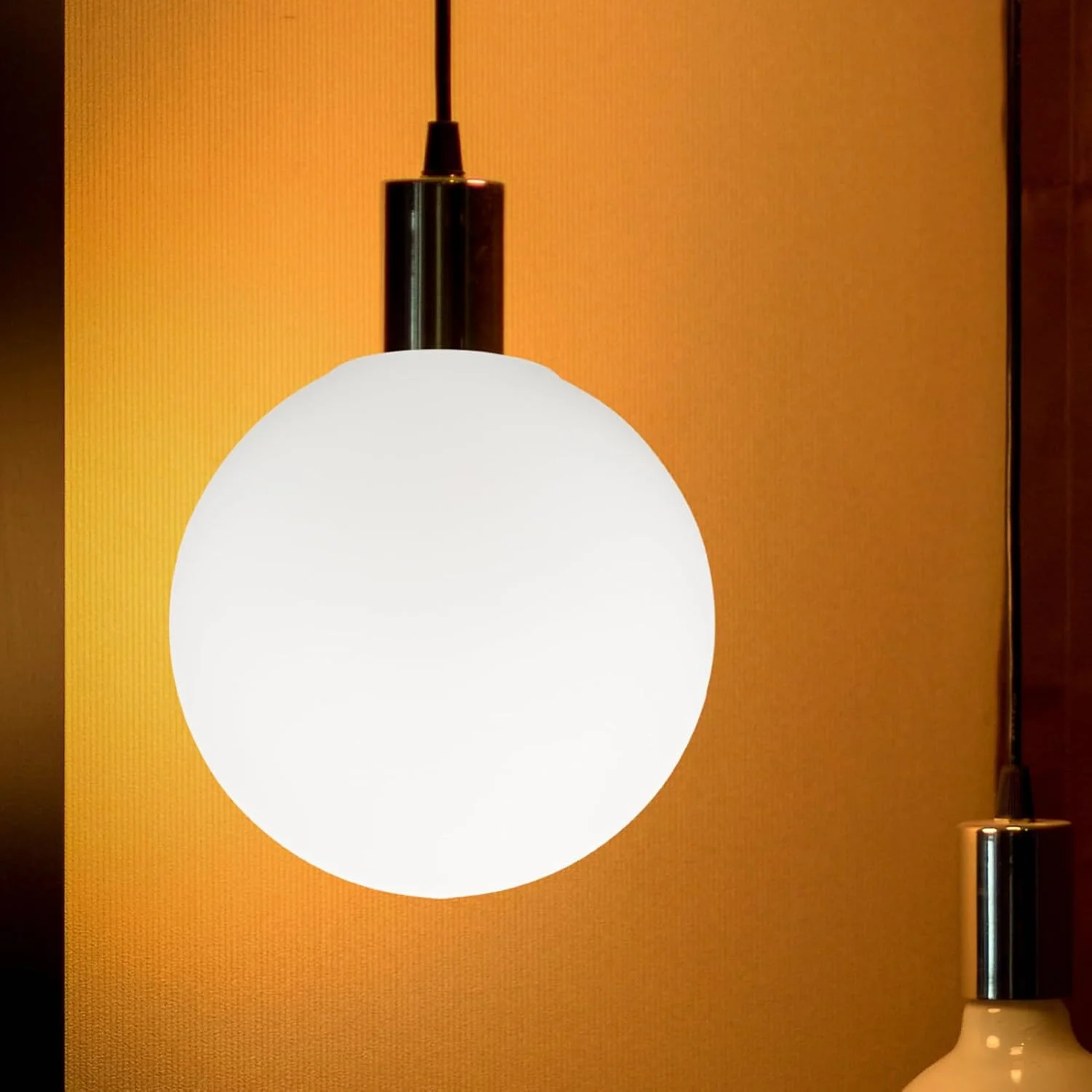 کلاهک لامپ کروی شیشه ای سفید عمومی: روکش جایگزین شیشه ای برای چراغ آویز، سقفی، دیواری 18 سانتی متر