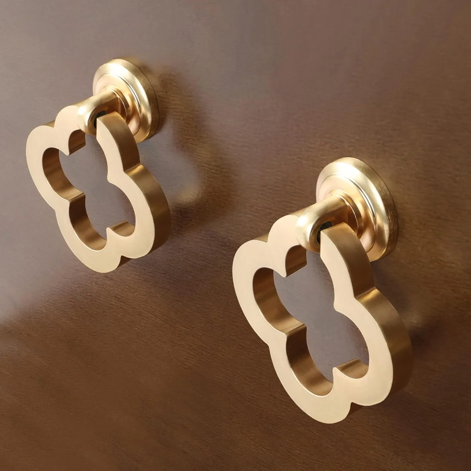 دستگیره کابینت طلایی GEPAS، بسته 6 عددی، دستگیره حلقه ای برنجی برس خورده آلیاژ روی، سخت افزار مبلمان برای کشوهای کمد آشپزخانه، نصب آسان (مدل 2) دستگیره کابینت طلایی GEPAS، بسته 6 عددی، دستگیره حلقه ای برنجی برس خورده آلیاژ روی، سخت افزار مبلمان برای کشوهای کمد آشپزخانه، نصب آسان (مدل 2)