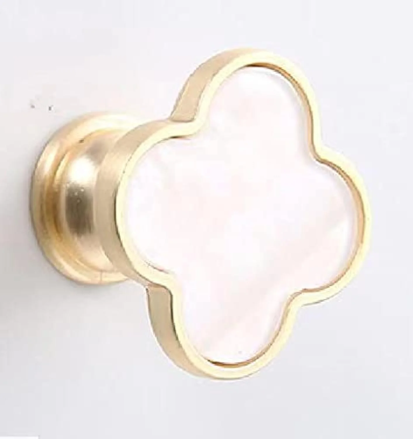 دستگیره های کشو مدل Gold-t، دستگیره های کابینت، دستگیره های کششی شبدر برنجی برس خورده، دستگیره های کابینت آشپزخانه، دستگیره های درب کمد حمام، سخت افزار کمد لباس برای کشوها (4 عدد، شبدر-سفید)