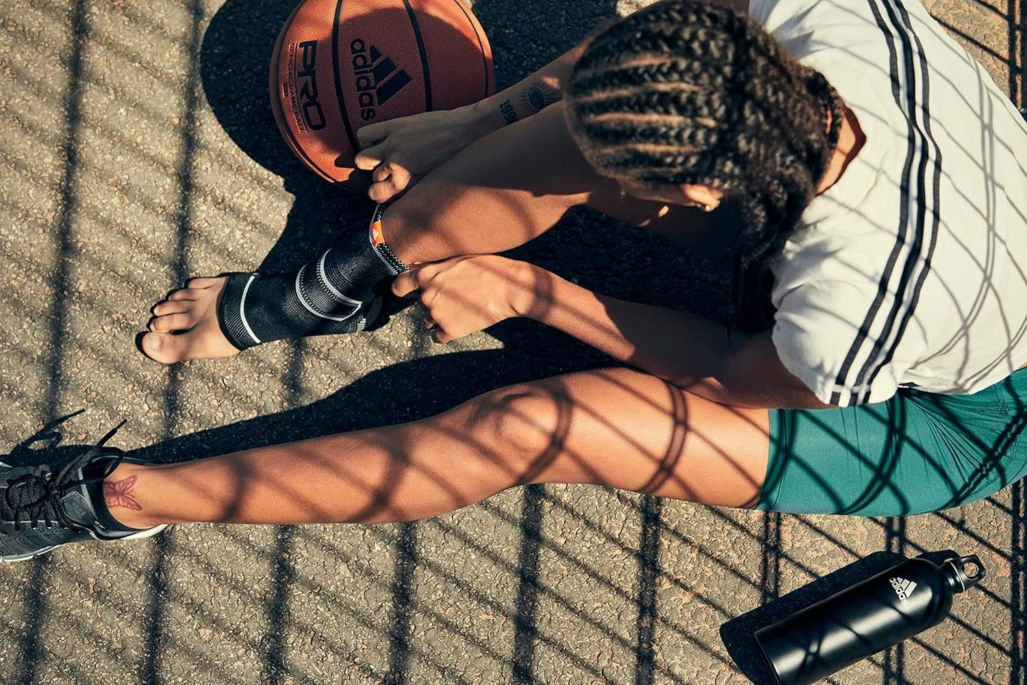 محافظ مچ پا آدیداس - سایز XL (24.1 - 25.4 سانتی متر دور مچ پا) محافظ مچ پا آدیداس - سایز XL (24.1 - 25.4 سانتی متر دور مچ پا)