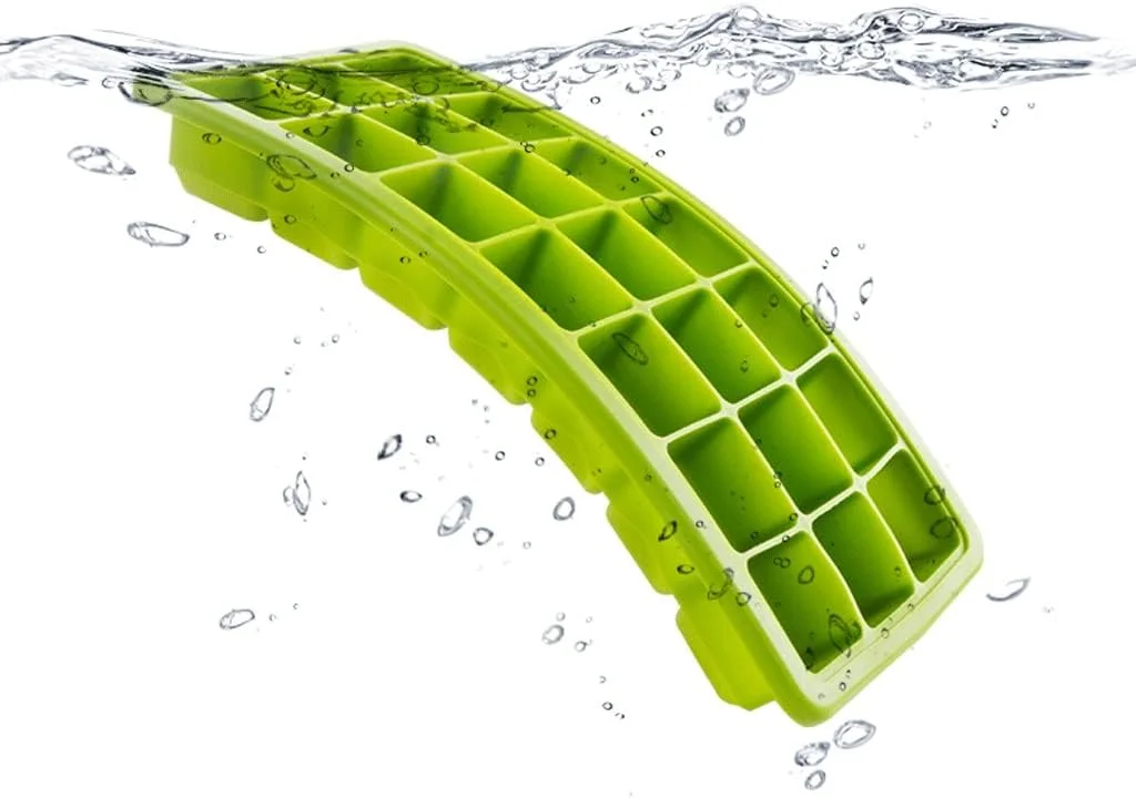 قالب یخ خانگی سیلیکونی با درب، مناسب برای نگهداری مواد غذایی کودک و تهیه یخ قالب یخ خانگی سیلیکونی با درب، مناسب برای نگهداری مواد غذایی کودک و تهیه یخ