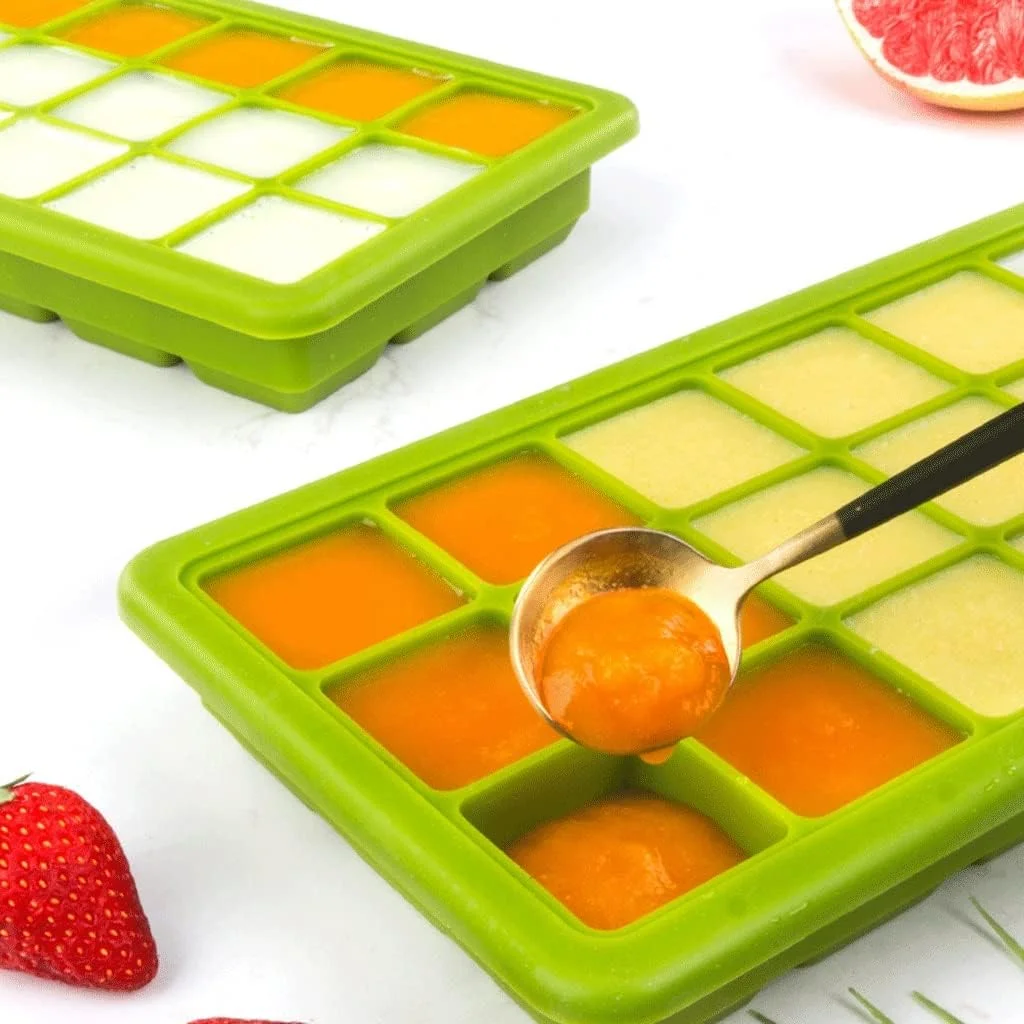قالب یخ خانگی سیلیکونی با درب، مناسب برای نگهداری مواد غذایی کودک و تهیه یخ قالب یخ خانگی سیلیکونی با درب، مناسب برای نگهداری مواد غذایی کودک و تهیه یخ