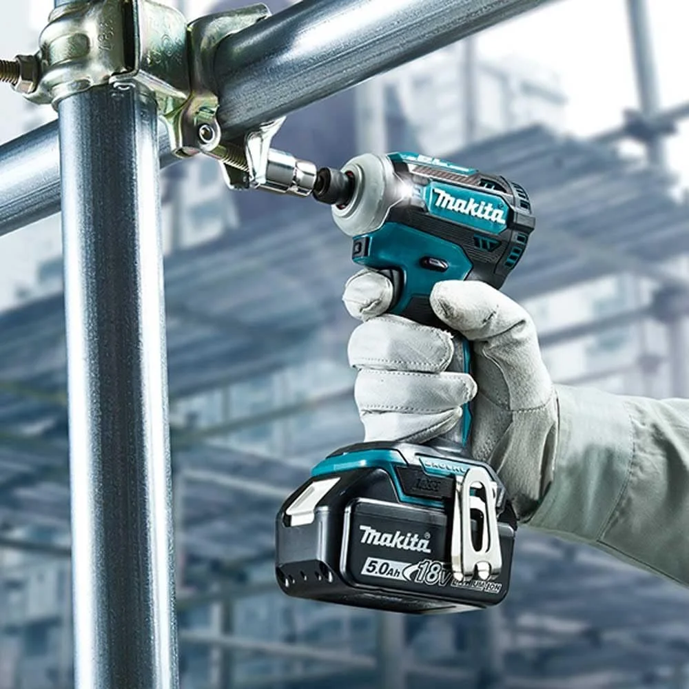 پیچ گوشتی ضربه ای ماکیتا مدل DTD171ZJ، 18 ولت LXT، 180 نیوتن متر به همراه MAKPAC، چند رنگ پیچ گوشتی ضربه ای ماکیتا مدل DTD171ZJ، 18 ولت LXT، 180 نیوتن متر به همراه MAKPAC، چند رنگ