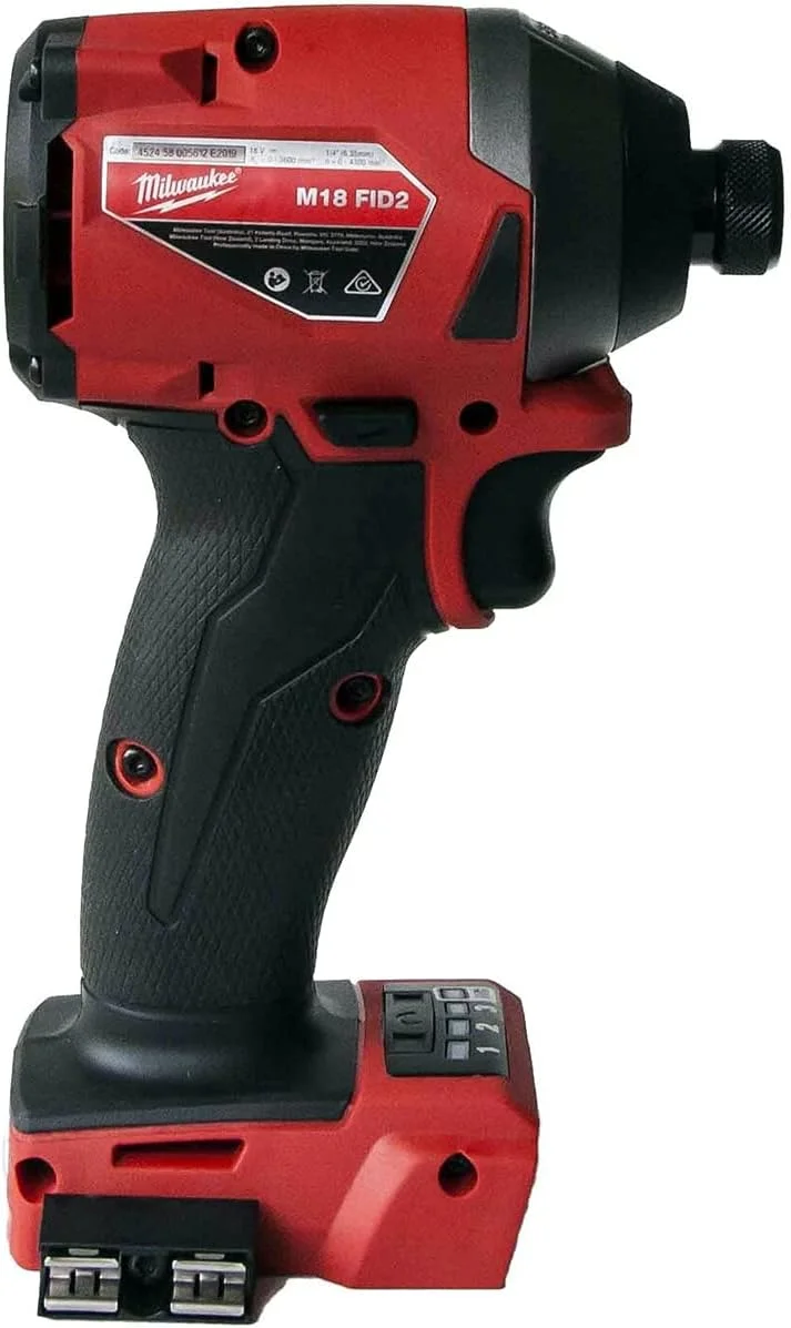 دریل پیچ گوشتی ضربه ای شارژی Milwaukee M18FID2-0 1/4" 18V M18 (فقط بدنه) دریل پیچ گوشتی ضربه ای شارژی Milwaukee M18FID2-0 1/4" 18V M18 (فقط بدنه)