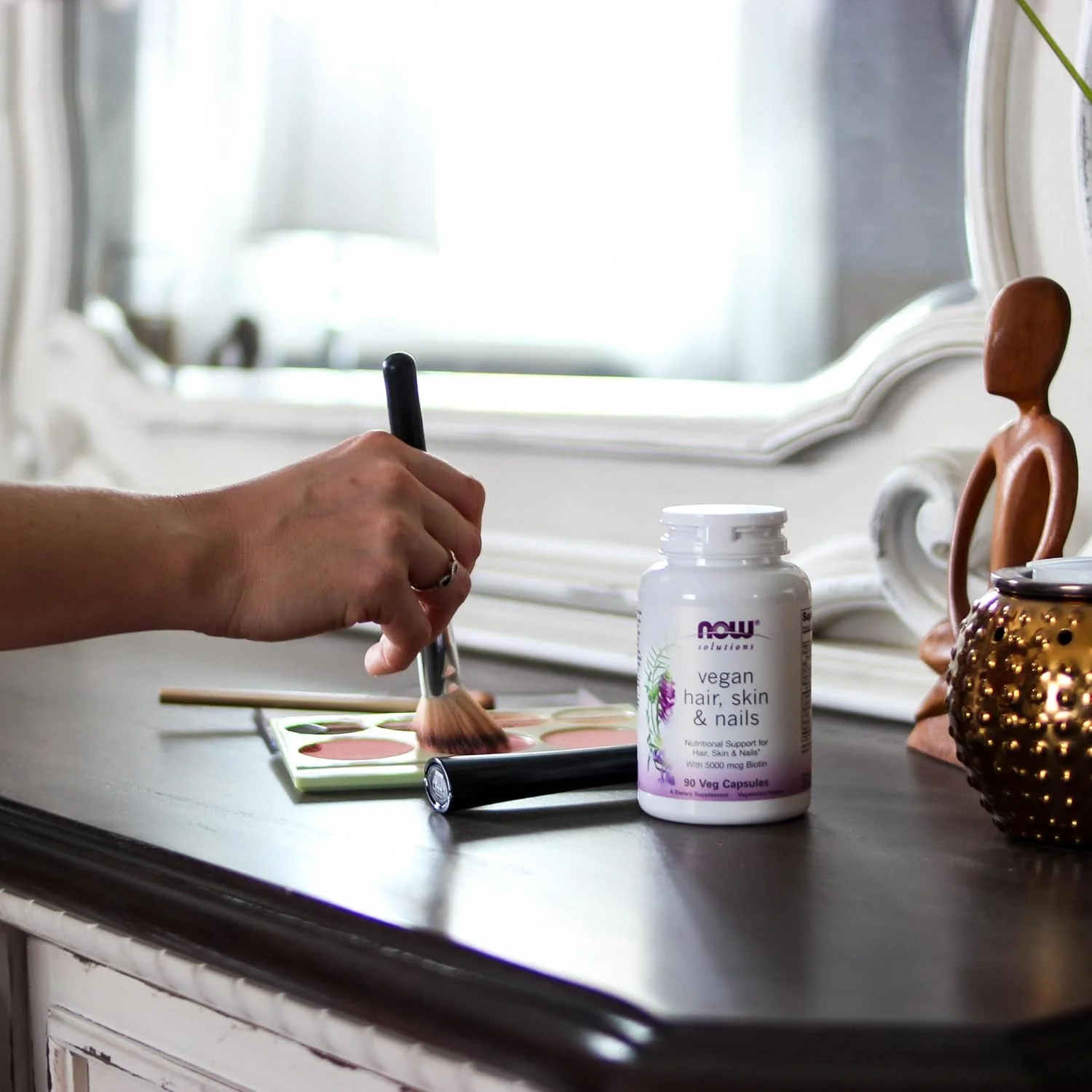 NOW Solutions، مو، پوست و ناخن گیاهی، پشتیبانی تغذیه ای با 5000 میکروگرم بیوتین، 90 کپسول گیاهی NOW Solutions، مو، پوست و ناخن گیاهی، پشتیبانی تغذیه ای با 5000 میکروگرم بیوتین، 90 کپسول گیاهی