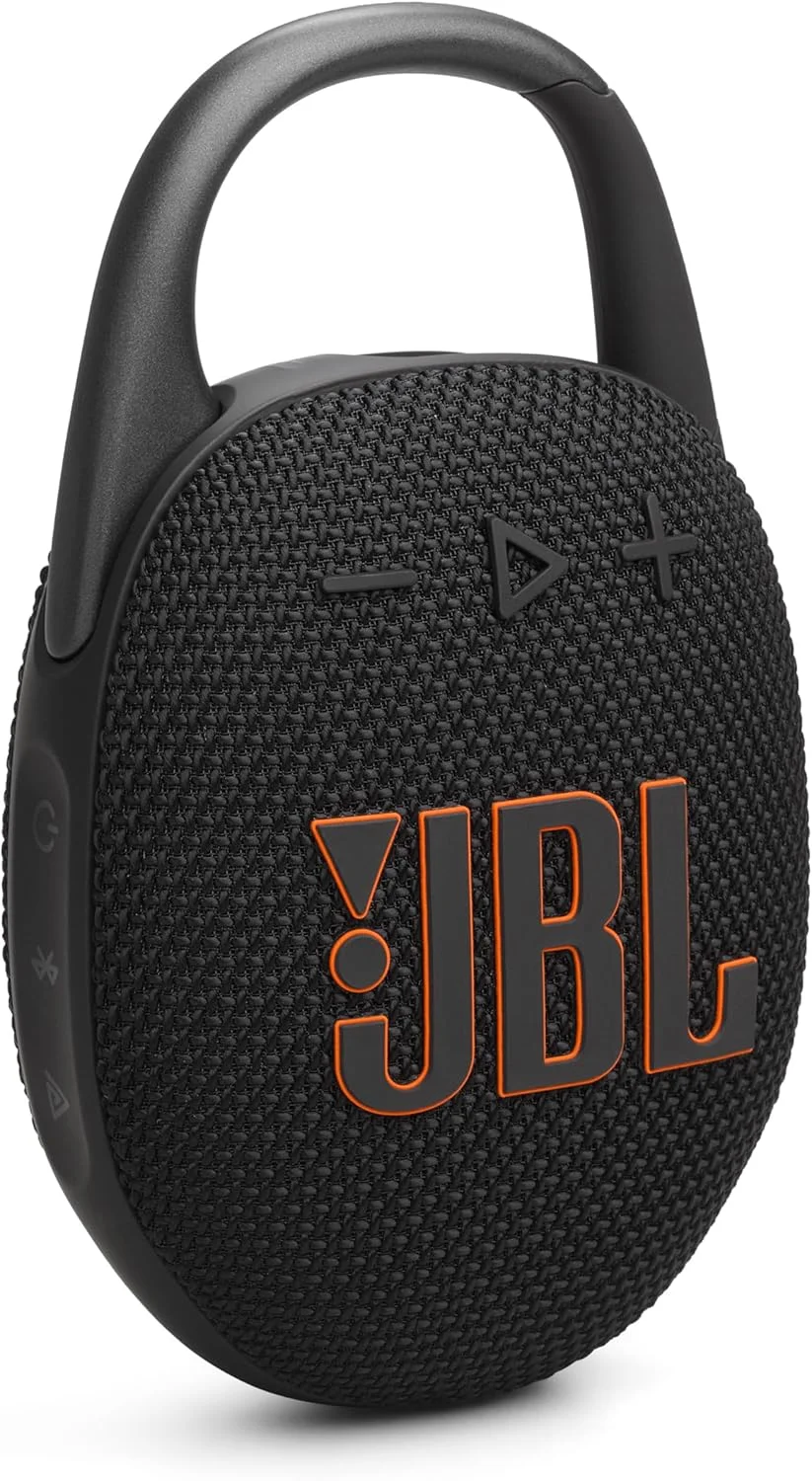 اسپیکر بلوتوثی فوق قابل حمل JBL Clip 5، ضد آب و ضد گرد و غبار، صدای حرفه ای بزرگ با بیس قوی، دارای گیره کارابین یکپارچه، تا 12 ساعت پخش، ساخته شده با مواد بازیافتی (مشکی) اسپیکر بلوتوثی فوق قابل حمل JBL Clip 5، ضد آب و ضد گرد و غبار، صدای حرفه ای بزرگ با بیس قوی، دارای گیره کارابین یکپارچه، تا 12 ساعت پخش، ساخته شده با مواد بازیافتی (مشکی)