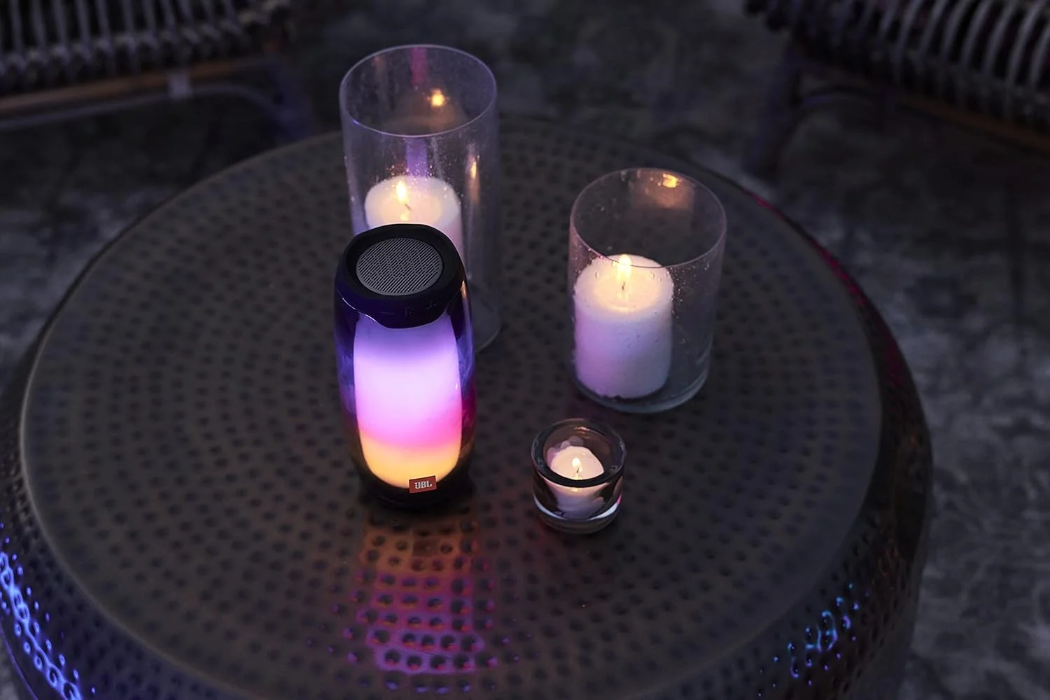 اسپیکر بلوتوث قابل حمل JBL Pulse 4 با نورهای LED 360 درجه، صدای قدرتمند و بیس عمیق، ضد آب IPX7 و 12 ساعت پخش موسیقی، مشکی اسپیکر بلوتوث قابل حمل JBL Pulse 4 با نورهای LED 360 درجه، صدای قدرتمند و بیس عمیق، ضد آب IPX7 و 12 ساعت پخش موسیقی، مشکی