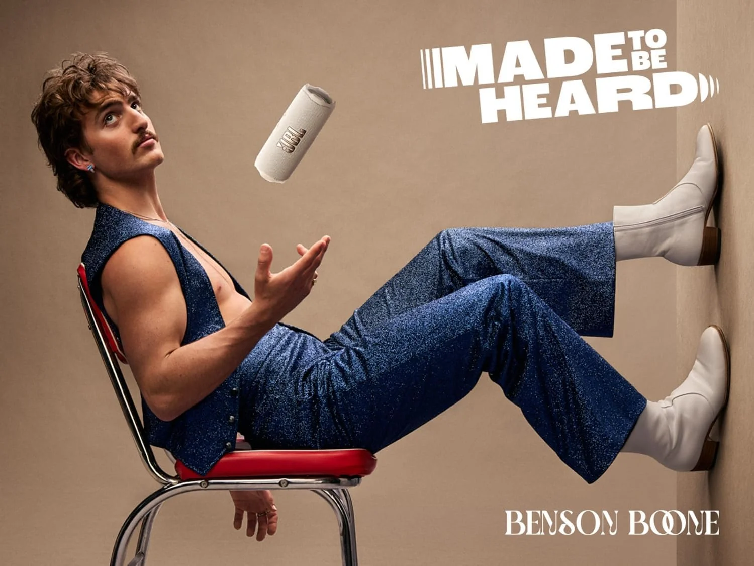 اسپیکر قابل حمل ضد آب و مقاوم در برابر ضربه JBL Flip 7، صدای حرفه ای و جسورانه با تقویت کننده صدای هوش مصنوعی، 16 ساعت پخش و سیستم PushLock با لوازم جانبی قابل تعویض (مشکی/نارنجی) اسپیکر قابل حمل ضد آب و مقاوم در برابر ضربه JBL Flip 7، صدای حرفه ای و جسورانه با تقویت کننده صدای هوش مصنوعی، 16 ساعت پخش و سیستم PushLock با لوازم جانبی قابل تعویض (مشکی/نارنجی)