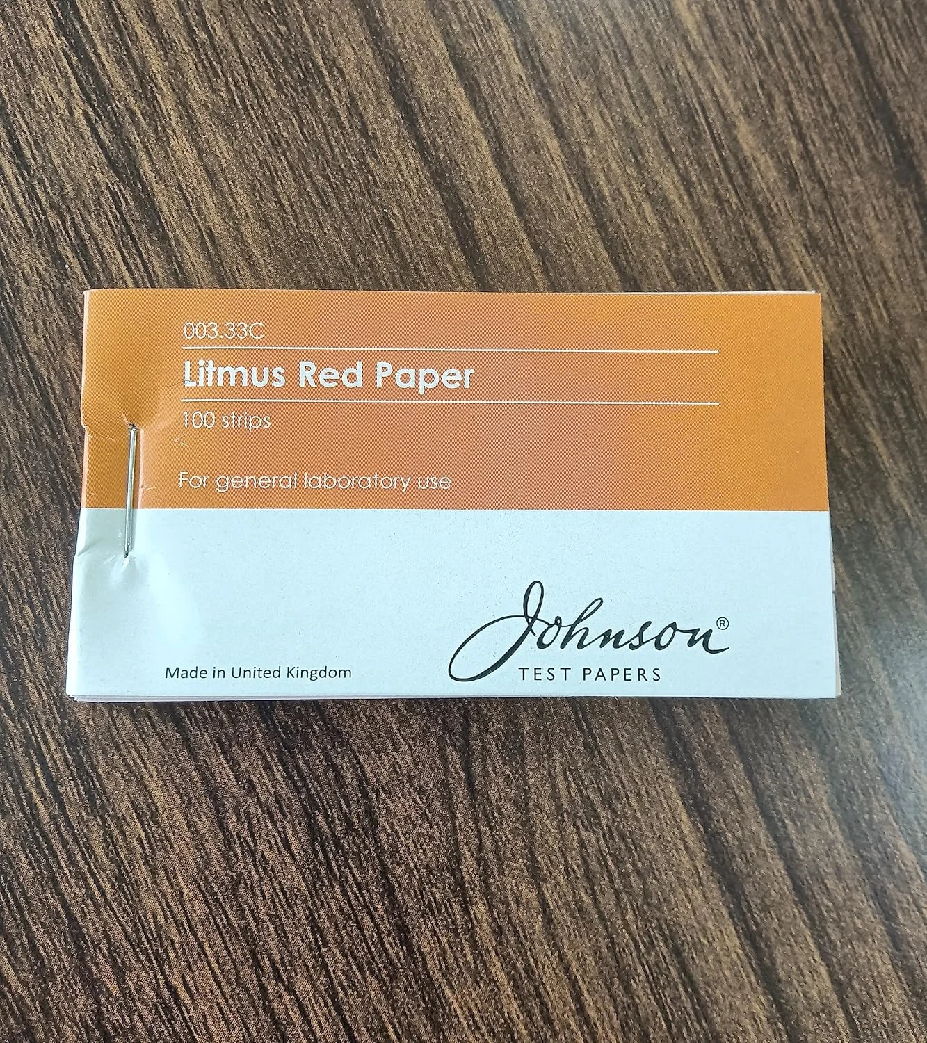 کاغذ تورنسل قرمز جانسون، 003.33C، pH 7، 100 نوار در بسته کاغذ تورنسل قرمز جانسون، 003.33C، pH 7، 100 نوار در بسته