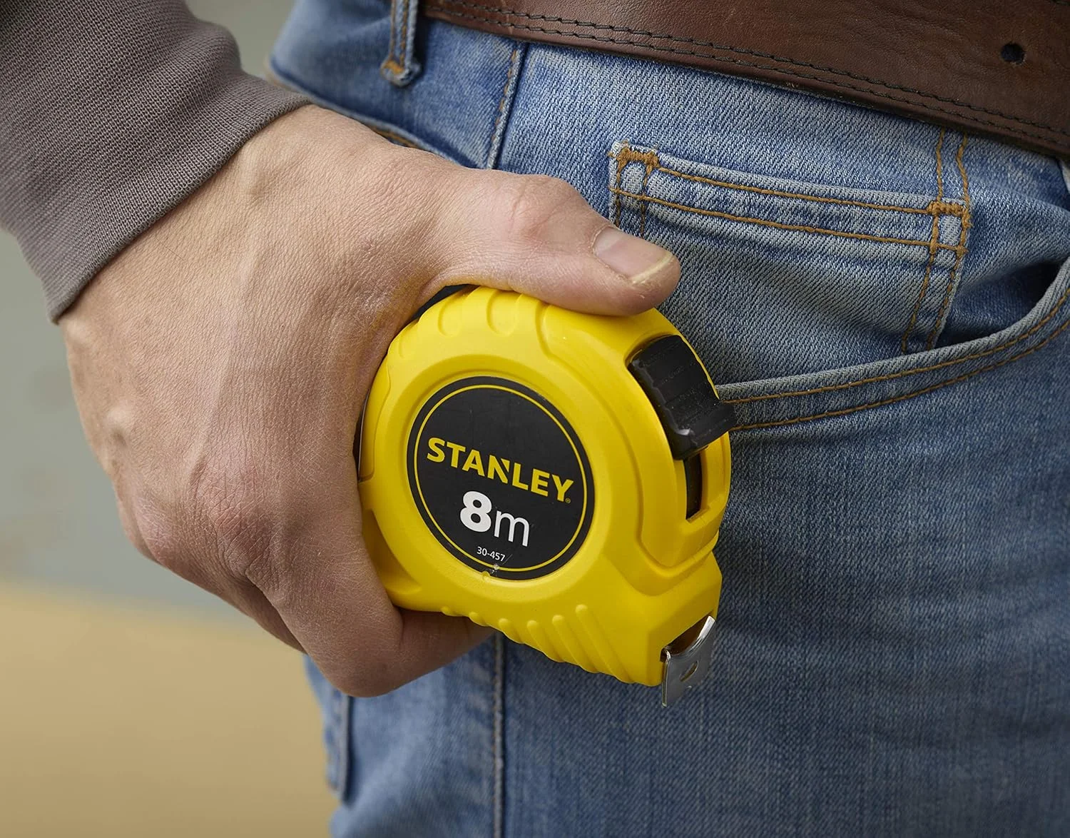 متر نواری استنلی (8 متر، نوار خمیده بسیار قوی، لایه محافظ پلیمری، قلاب انتهایی سه بار پرچ شده) 0-30-457 متر نواری استنلی (8 متر، نوار خمیده بسیار قوی، لایه محافظ پلیمری، قلاب انتهایی سه بار پرچ شده) 0-30-457