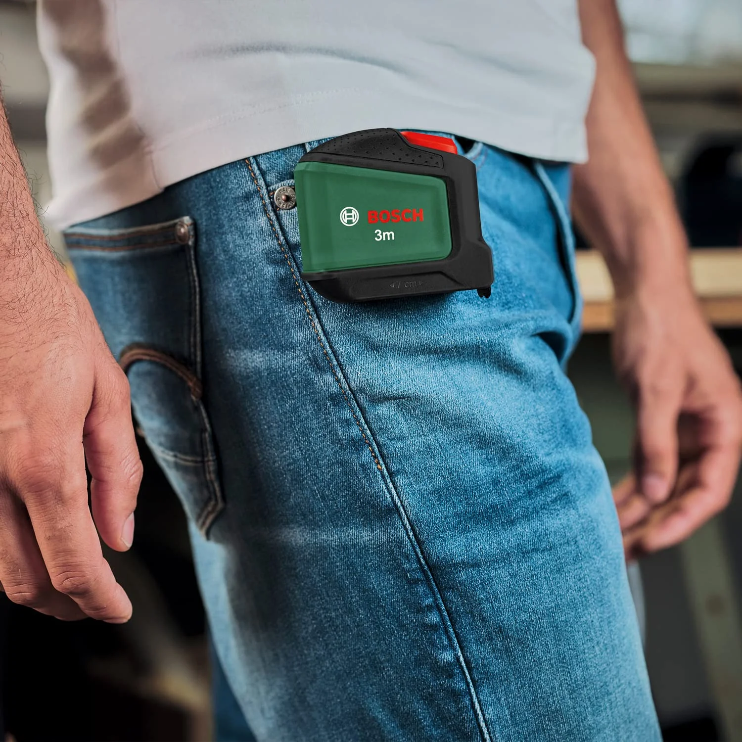 متر نواری 3 متری بوش مناسب خانه و باغ (قفل خودکار؛ عرض نوار 19 میلیمتر، روکش نایلونی، متر دقیق 3 متری با قلاب دو طرفه و گیره فلزی کمربند) متر نواری 3 متری بوش مناسب خانه و باغ (قفل خودکار؛ عرض نوار 19 میلیمتر، روکش نایلونی، متر دقیق 3 متری با قلاب دو طرفه و گیره فلزی کمربند)