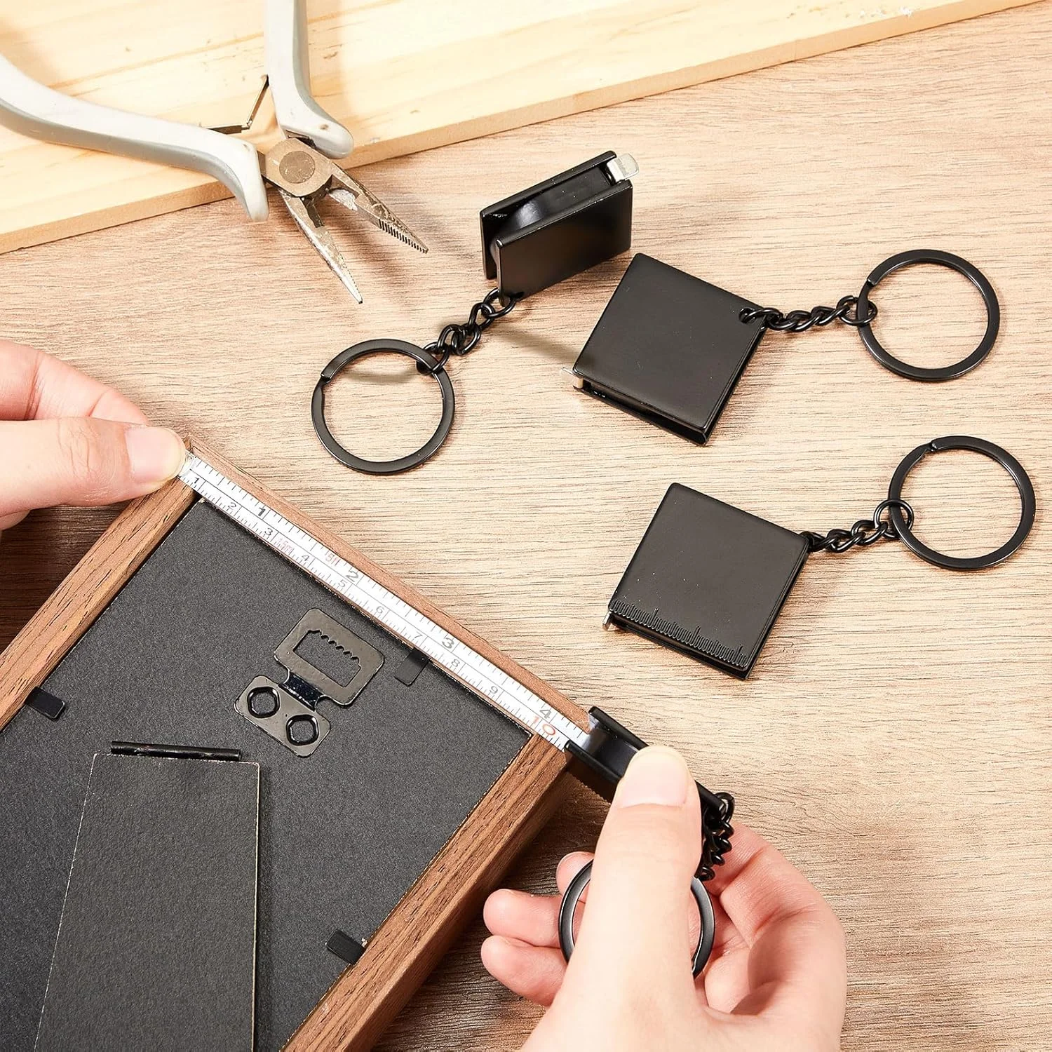 کیلی 2 عددی مینی متر نواری جاکلیدی فلزی تا 132 سانتی متر / 1.32 متر متر نواری کوچک جمع شونده (مشکی)