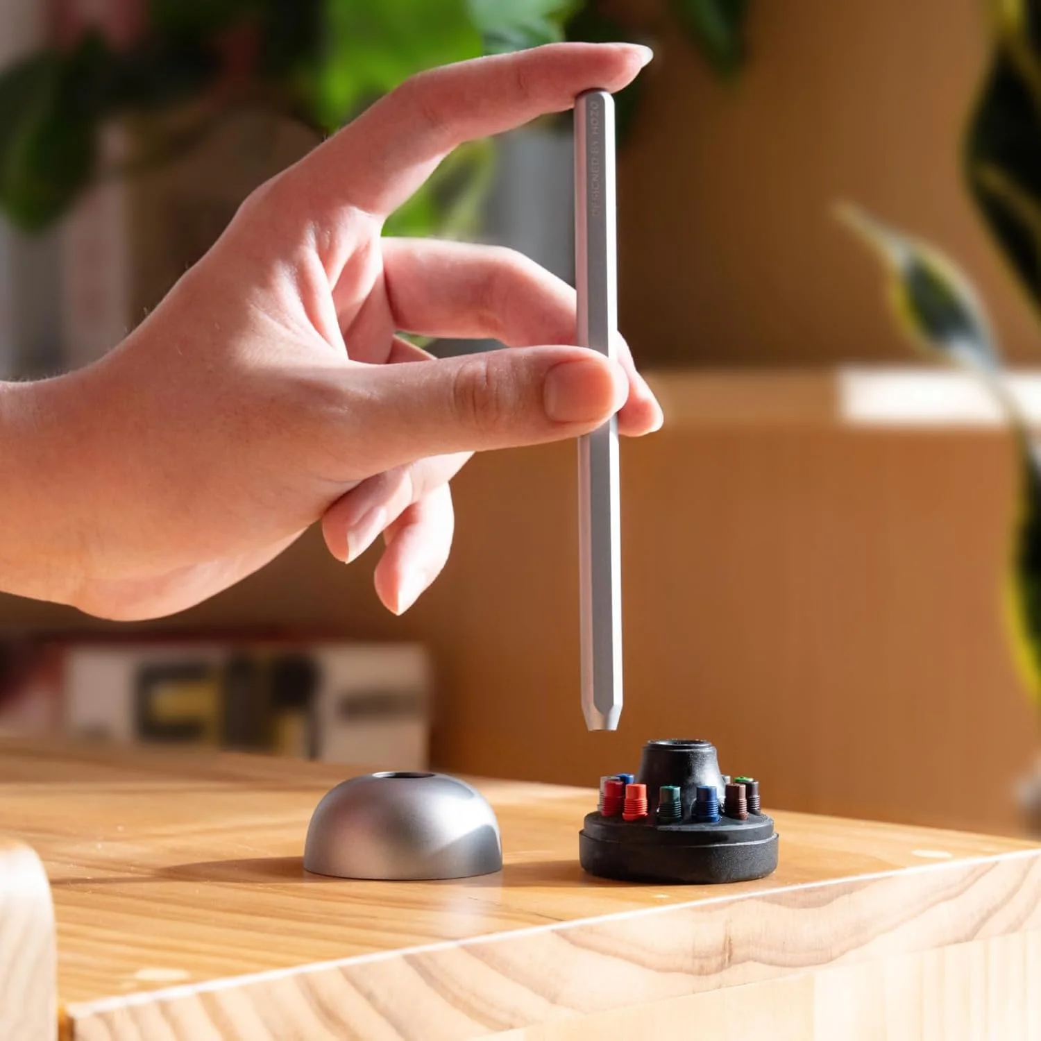 مجموعه هدیه ویژه ۴۱ تکه HOZO NeoRulerGO، متر نواری دیجیتال غلتکی قابل شارژ با لیزر برای اشکال صاف، منحنی، قطر و نامنظم، هدیه ای منحصر به فرد برای مردان، پدران، معماران، طراحان - کیف چرمی مشکی مجموعه هدیه ویژه ۴۱ تکه HOZO NeoRulerGO، متر نواری دیجیتال غلتکی قابل شارژ با لیزر برای اشکال صاف، منحنی، قطر و نامنظم، هدیه ای منحصر به فرد برای مردان، پدران، معماران، طراحان - کیف چرمی مشکی