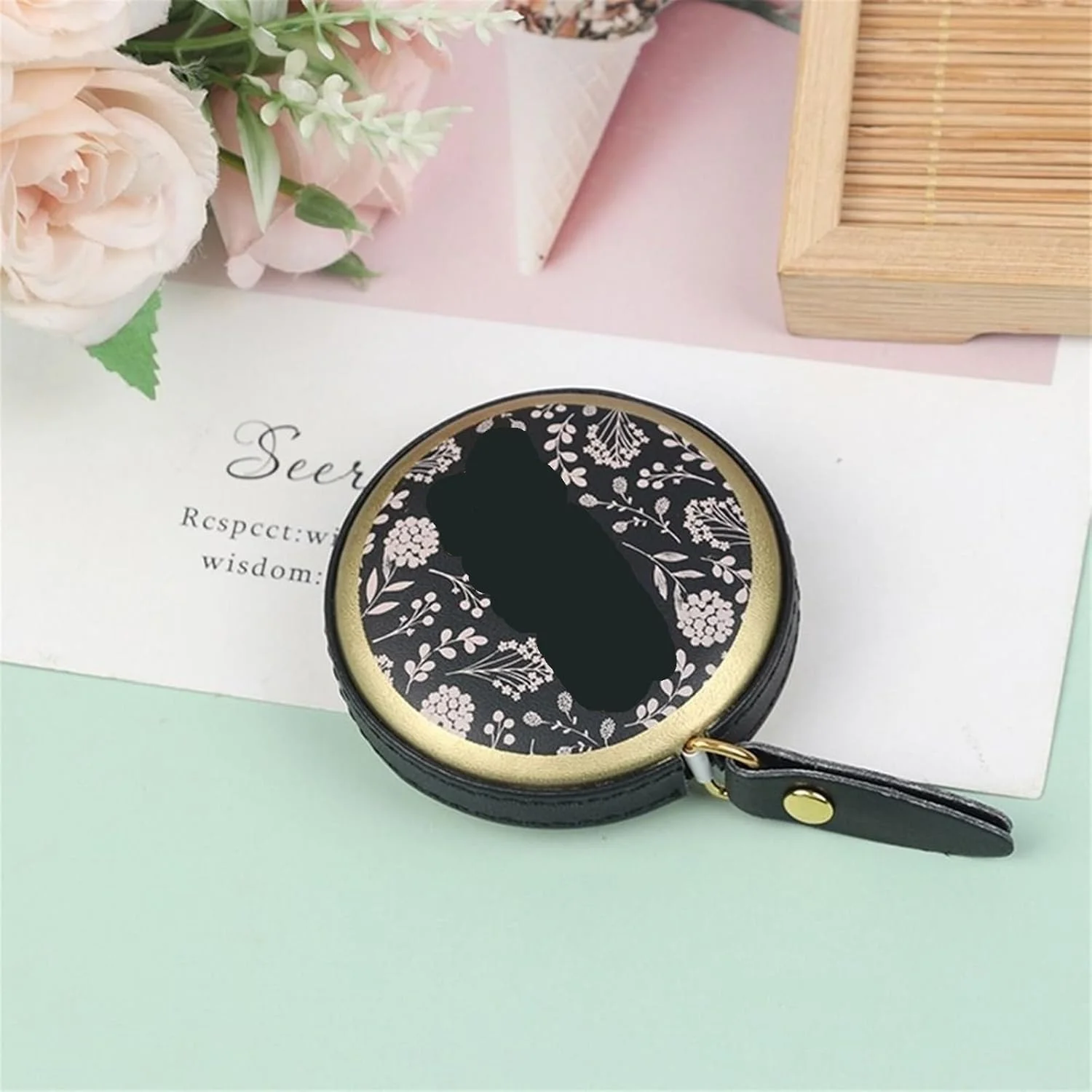 متر نواری، سانتی متر، اینچ، رولی، قابل حمل، جمع شونده، چرمی، خیاطی متر نواری، سانتی متر، اینچ، رولی، قابل حمل، جمع شونده، چرمی، خیاطی