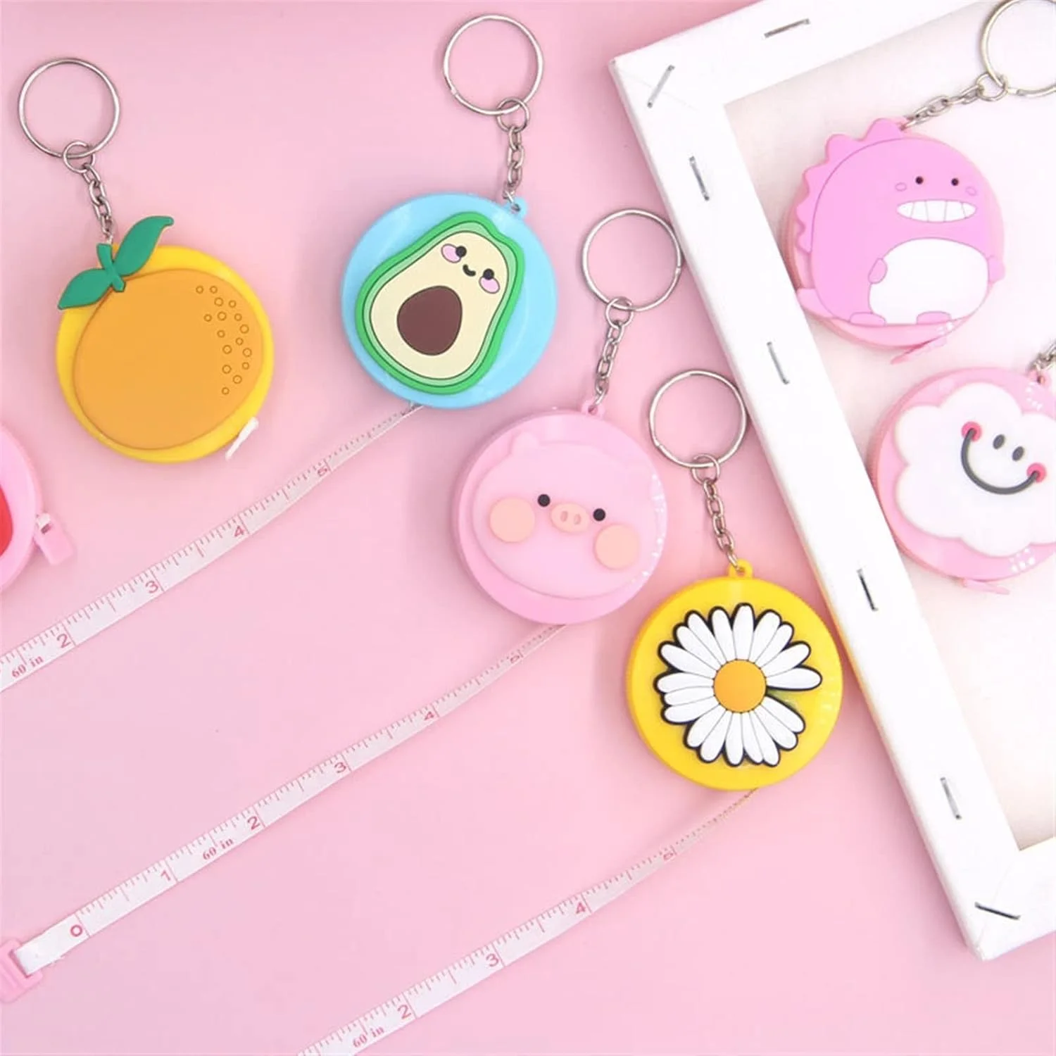 متر خیاطی کوچک و چند منظوره تلسکوپی با طرح رنگین کمانی صورتی