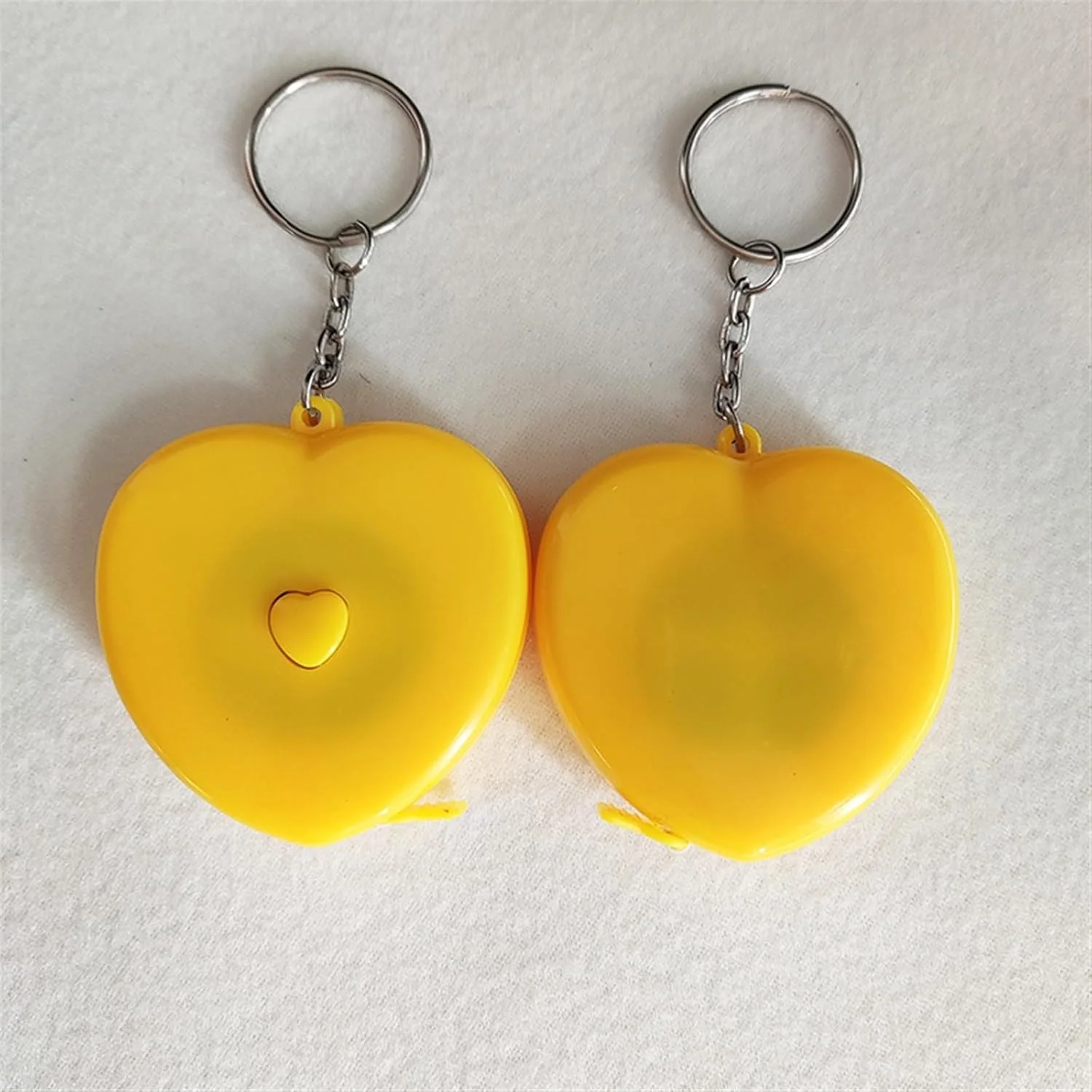 متر نواری قابل حمل و جمع شونده طرح قلب