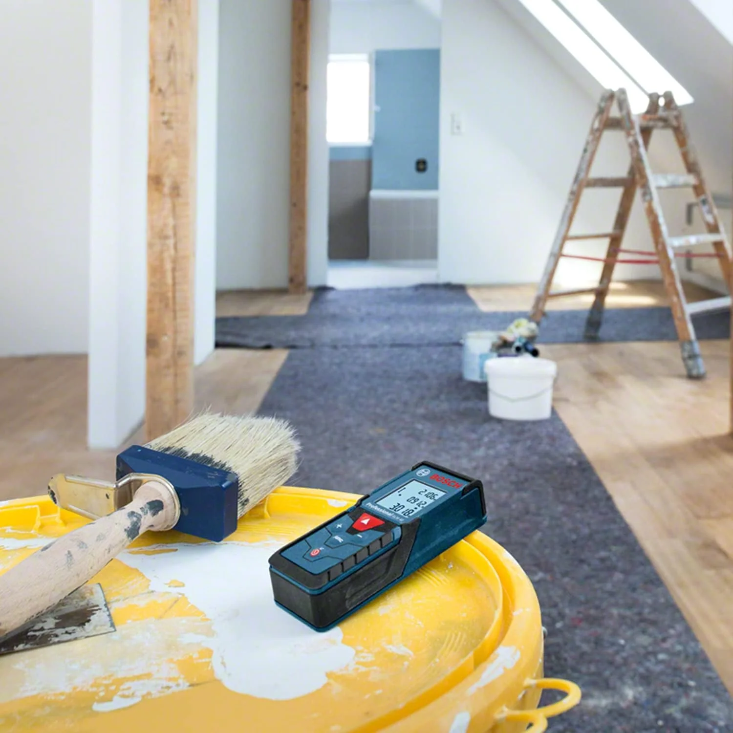 متر لیزری بوش