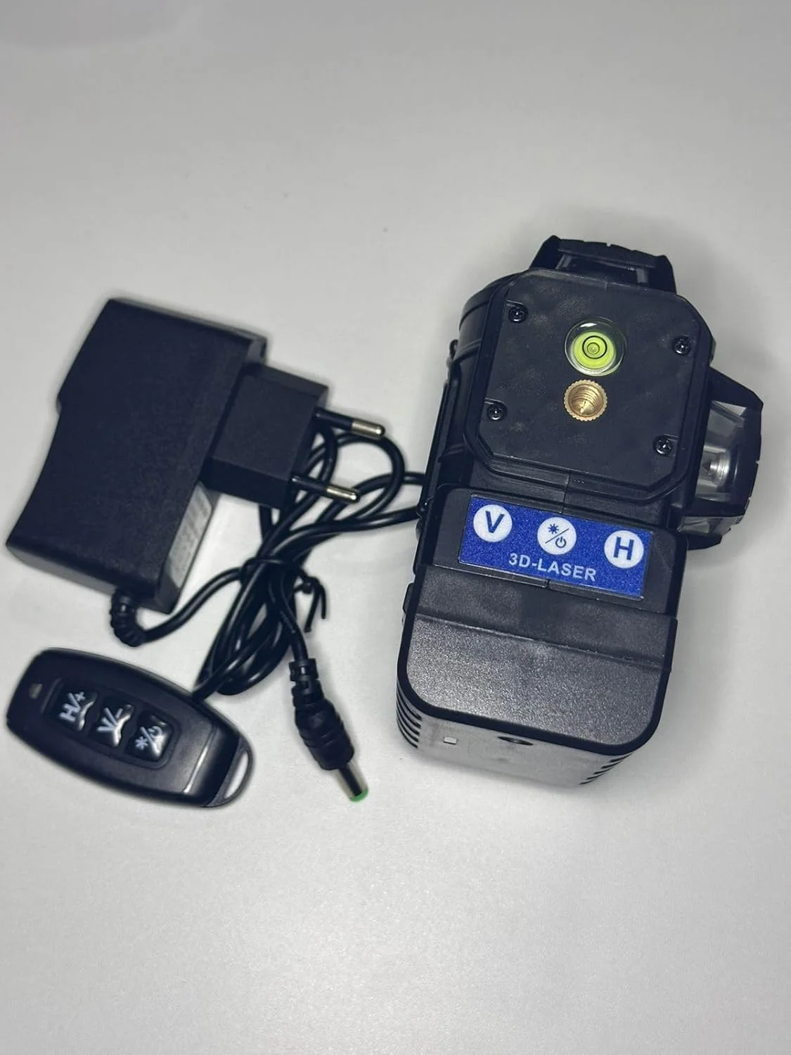 تراز لیزری خودتراز 4D با بسته لوازم جانبی، تراز افقی عمودی چهار صفحه ای و تراز لیزری برای ساخت و ساز تراز لیزری خودتراز 4D با بسته لوازم جانبی، تراز افقی عمودی چهار صفحه ای و تراز لیزری برای ساخت و ساز