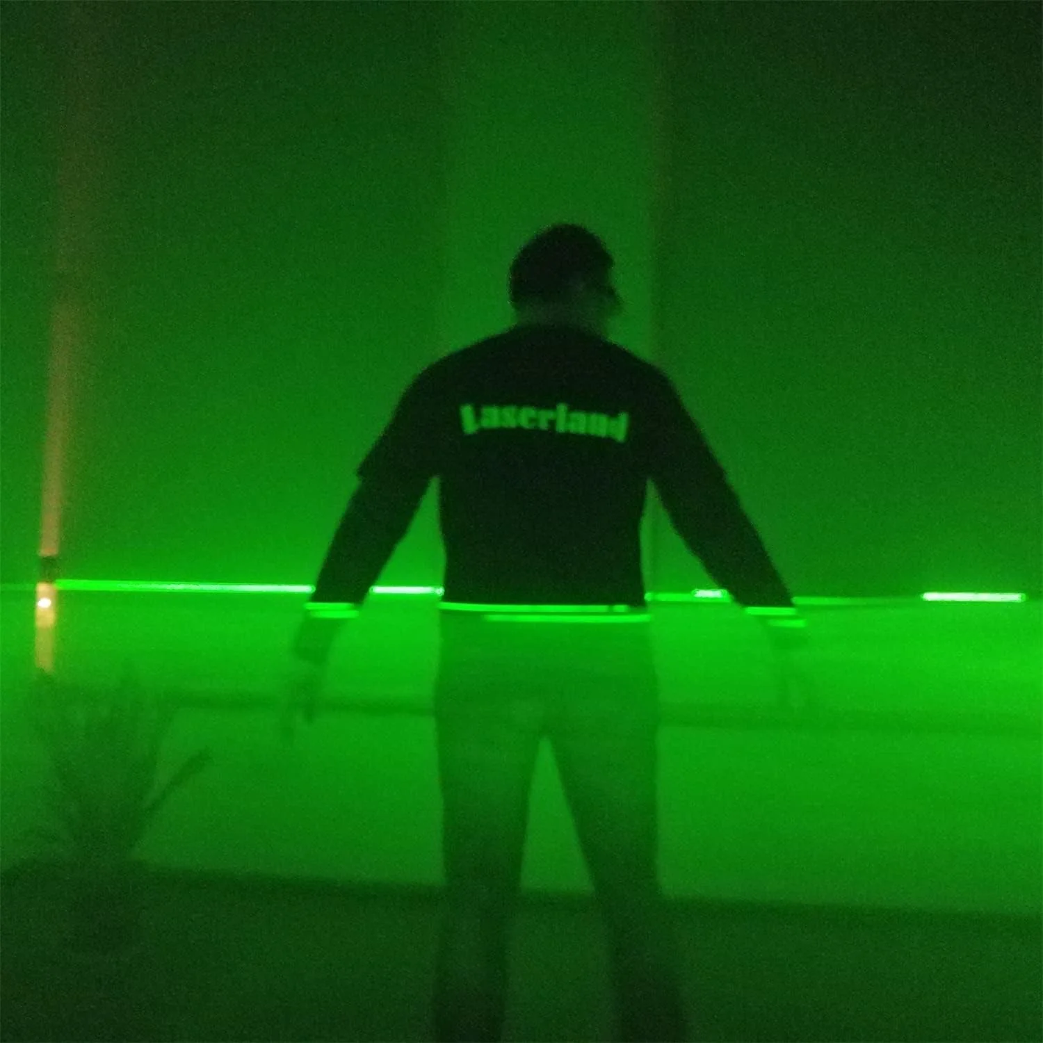 ماژول لیزر خطی سبز 532 نانومتری برای پروژه های نجاری، تراز، و کاربردهای خاص 5 میلی وات ماژول لیزر خطی سبز 532 نانومتری برای پروژه های نجاری، تراز، و کاربردهای خاص 5 میلی وات