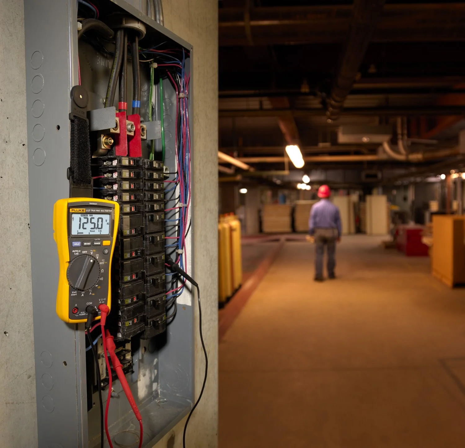 مجموعه مولتی متر و کلمپ آمپرمتر فلوک 117/323، کیت ترکیبی برقکاران مجموعه مولتی متر و کلمپ آمپرمتر فلوک 117/323، کیت ترکیبی برقکاران