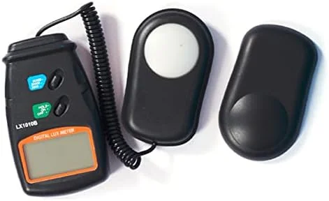نورسنج دیجیتال ال سی دی سه رنج Skeido LX1010B با قابلیت اندازه گیری تا 50,000 لوکس نورسنج دیجیتال ال سی دی سه رنج Skeido LX1010B با قابلیت اندازه گیری تا 50,000 لوکس