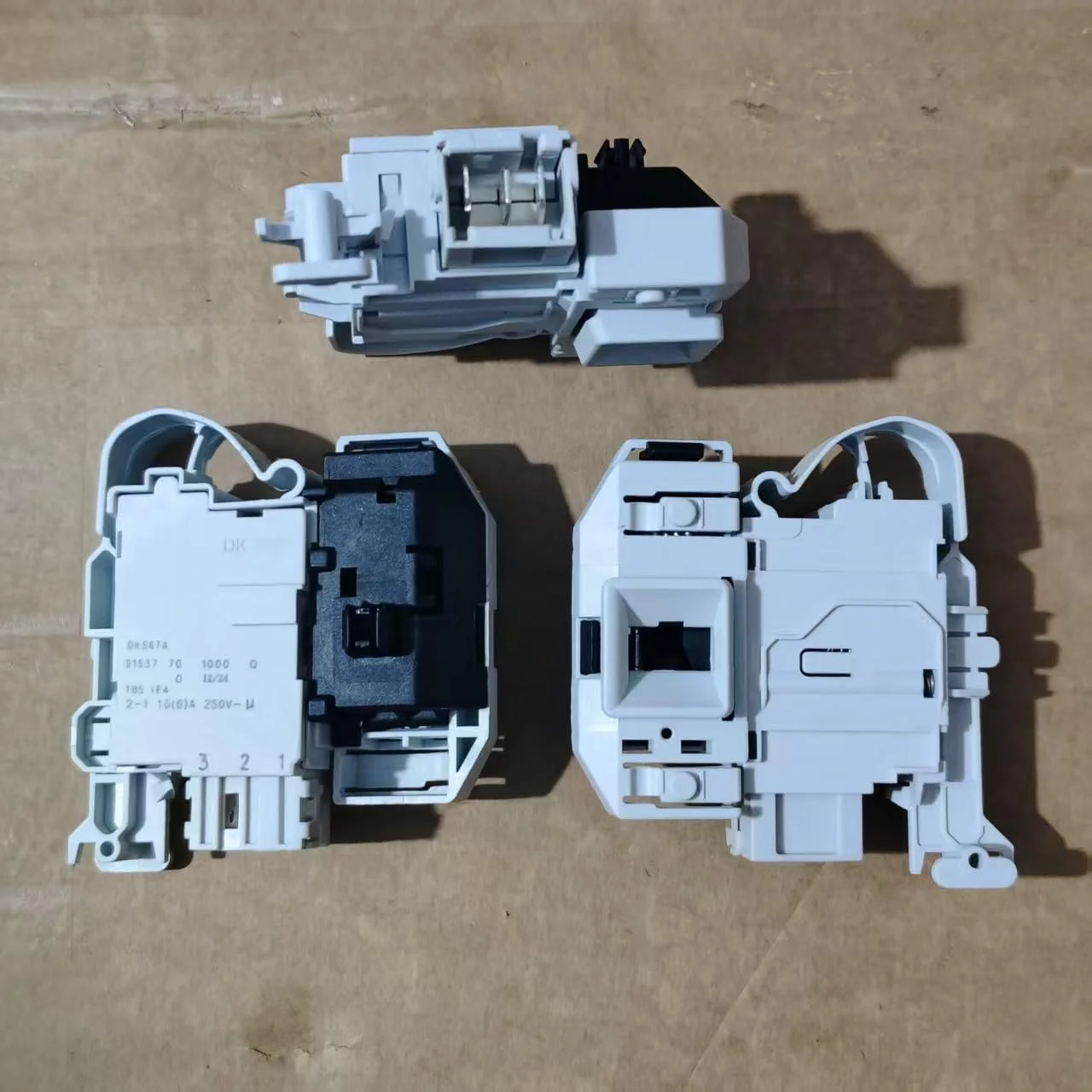 قفل درب برقی ماشین لباسشویی DKS67A، مناسب برای زیمنس بوش. قطعات تعویضی سوئیچ ماشین لباسشویی درام IQ500 IQ300 IQ700 مدل DKS66 DKS65