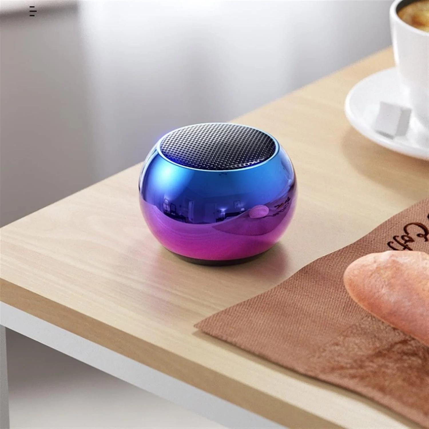 اسپیکر بلوتوثی کوچک دستگاه پخش صدا بی سیم موزیک موبایل تبلت فلزی اسپیکر بلند ورزشی ساب ووفر قابل حمل موزیک