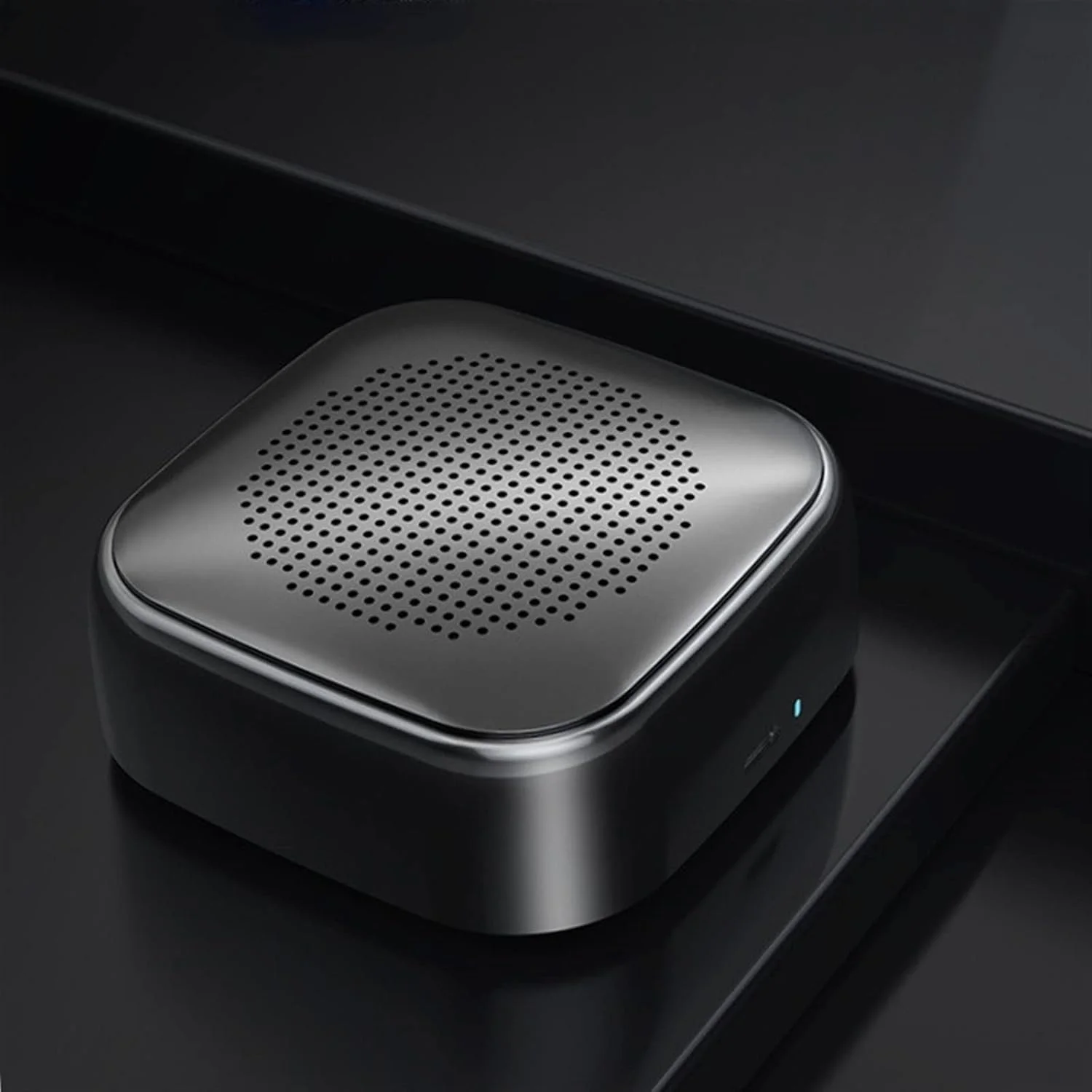 اسپیکر بلوتوثی بی‌سیم کوچک، صدای بلند و قابل حمل مناسب فضای باز