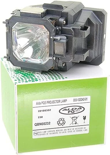 لامپ پروژکتور ممتاز آلدا PQ سازگار با 610-330-7329, 6103307329, POA-LMP105 برای پروژکتورهای SANYO PLC-XT20, PLC-XT20L, PLC-XT21, PLC-XT25، لامپ به همراه ماژول