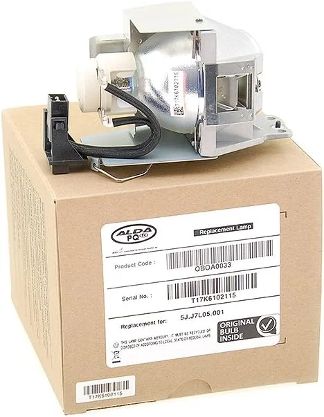لامپ پروژکتور حرفه ای Alda PQ سازگار با پروژکتورهای BenQ مدل های 5J.J7L05.001, HT1075, HT1085ST, W1070, W1080ST همراه با محفظه