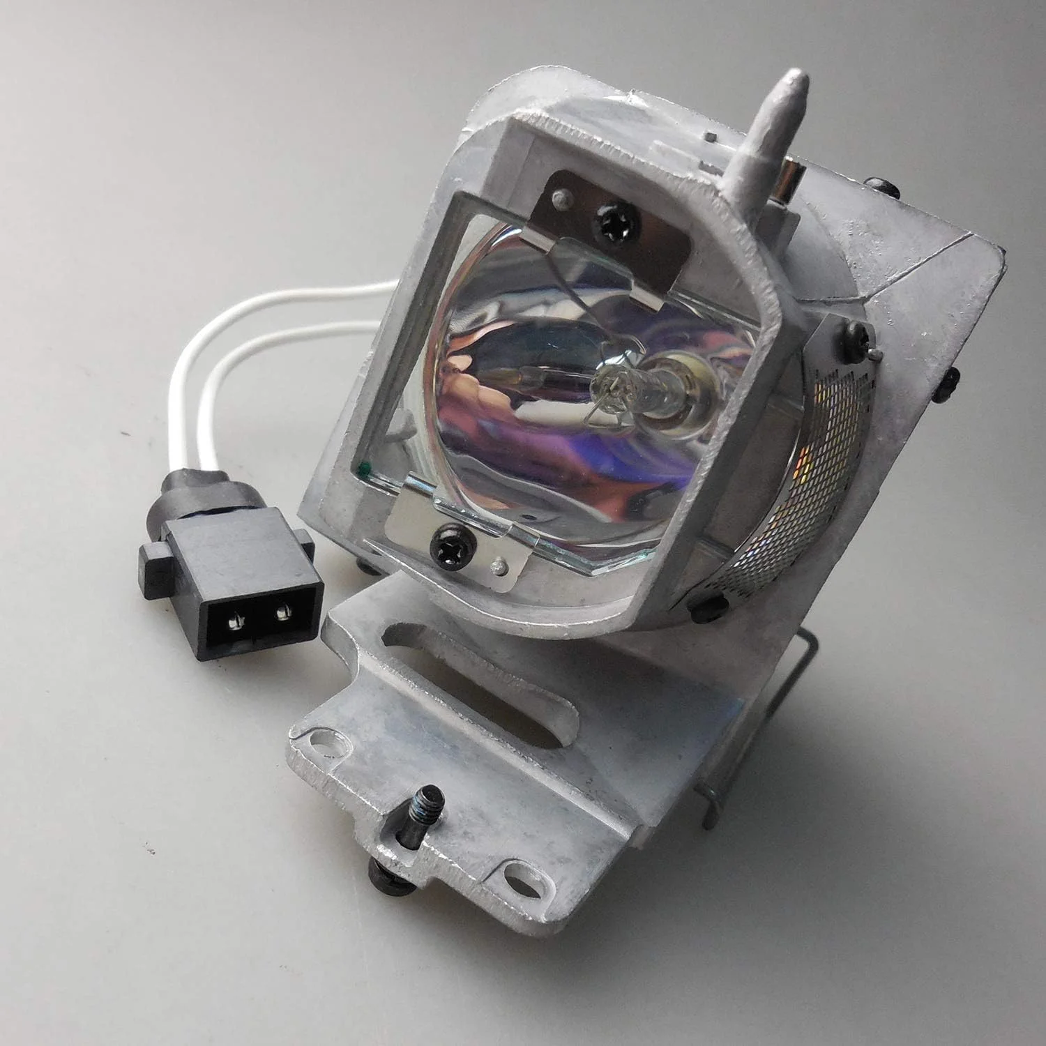 لامپ پروژکتور DLP/LCD اصلی مدل MC.JK211.00B به همراه محفظه سازگار با ACER H6517BD H6517ST S1283 S1283WH S1283WHNE لامپ پروژکتور DLP/LCD اصلی مدل MC.JK211.00B به همراه محفظه سازگار با ACER H6517BD H6517ST S1283 S1283WH S1283WHNE