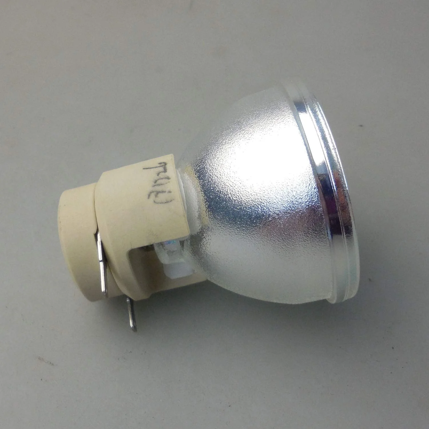 لامپ پروژکتور اصلی RLC-091 مدل P-VIP 240/0.8 E20.8 برای پروژکتور ویوسونیک PJD6544W