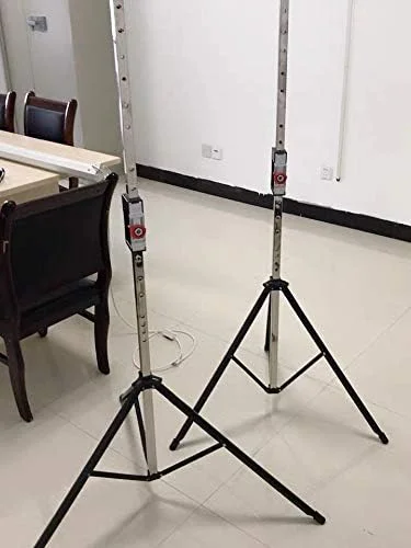 صفحه نمایش پروژکتور 4K با طراحی بدون چروک به همراه پایه (4:3 120 اینچ)