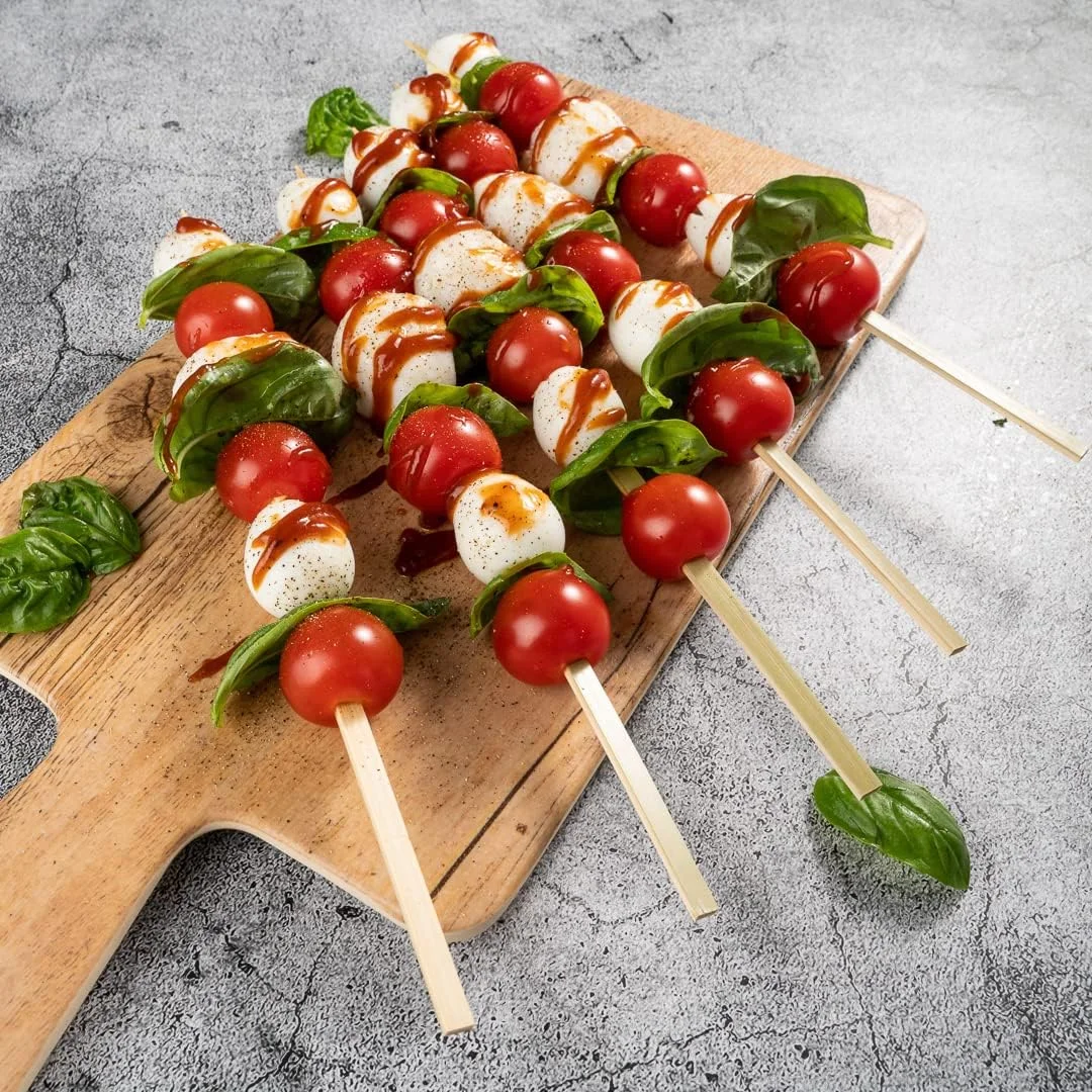 10.5 اینچ سیخ کباب، 1000 عدد سیخ چوبی مربعی - نوک تیز، محکم، سیخ های بامبو طبیعی، یکبار مصرف، برای باربیکیو، مهمانی ها یا بوفه ها 10.5 اینچ سیخ کباب، 1000 عدد سیخ چوبی مربعی - نوک تیز، محکم، سیخ های بامبو طبیعی، یکبار مصرف، برای باربیکیو، مهمانی ها یا بوفه ها