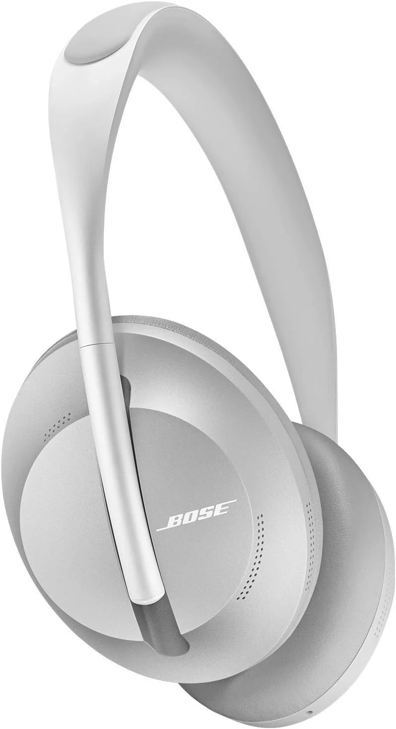 هدفون حذف نویز Bose 700 - هدفون بی سیم، بلوتوث، رو گوشی با میکروفون داخلی برای تماس های واضح و کنترل صدا، نقره ای لوکس (بازسازی شده) هدفون حذف نویز Bose 700 - هدفون بی سیم، بلوتوث، رو گوشی با میکروفون داخلی برای تماس های واضح و کنترل صدا، نقره ای لوکس (بازسازی شده)