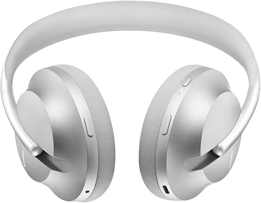 هدفون حذف نویز Bose 700 - هدفون بی سیم، بلوتوث، رو گوشی با میکروفون داخلی برای تماس های واضح و کنترل صدا، نقره ای لوکس (بازسازی شده) هدفون حذف نویز Bose 700 - هدفون بی سیم، بلوتوث، رو گوشی با میکروفون داخلی برای تماس های واضح و کنترل صدا، نقره ای لوکس (بازسازی شده)